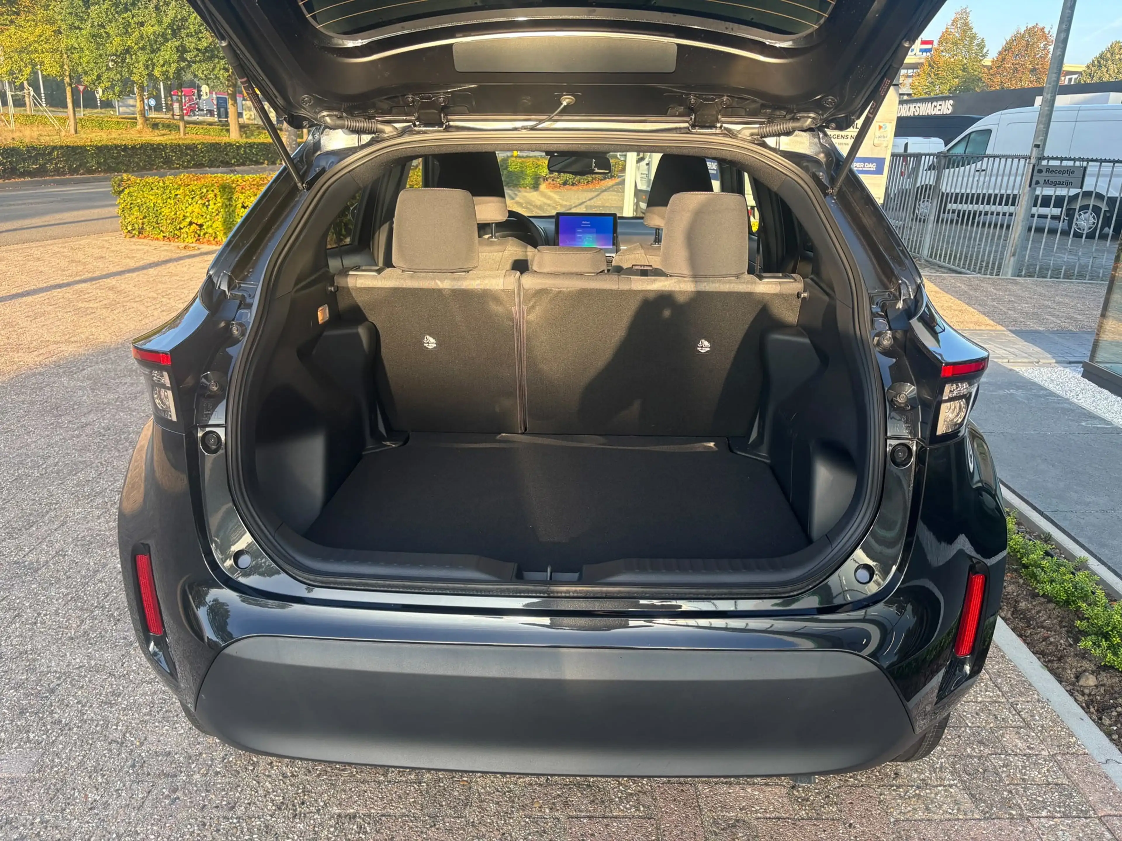 Toyota Yaris Cross 1.5 Hybrid 130PK Dynamic|Winterpack — photo 9