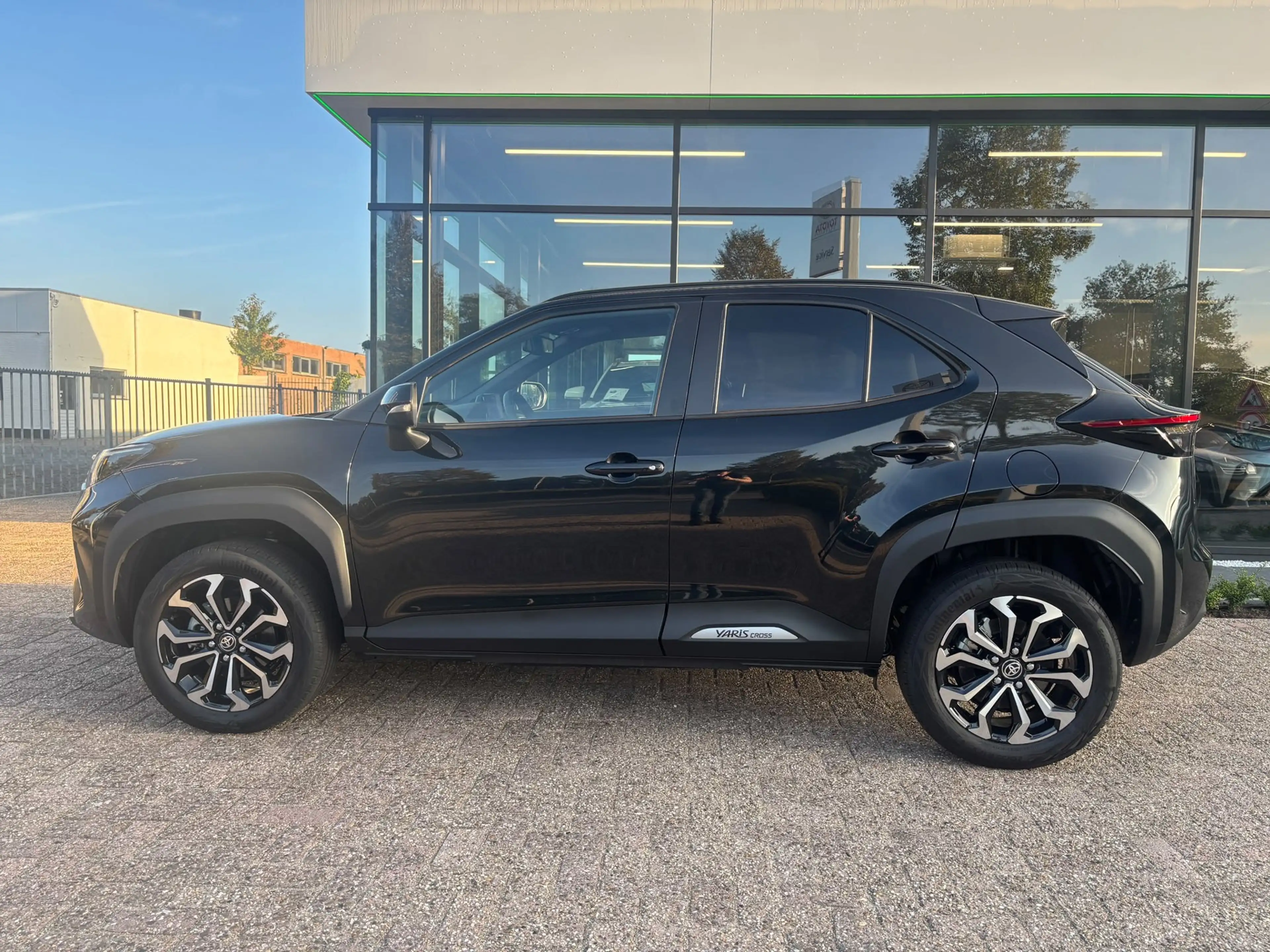 Toyota Yaris Cross 1.5 Hybrid 130PK Dynamic|Winterpack — photo 3