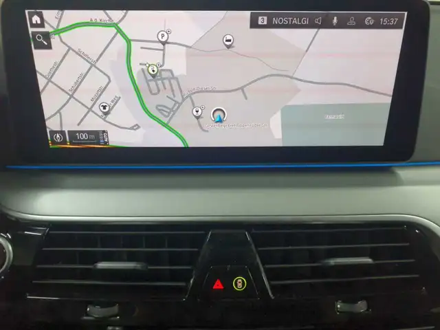 BMW 5 Series view 12