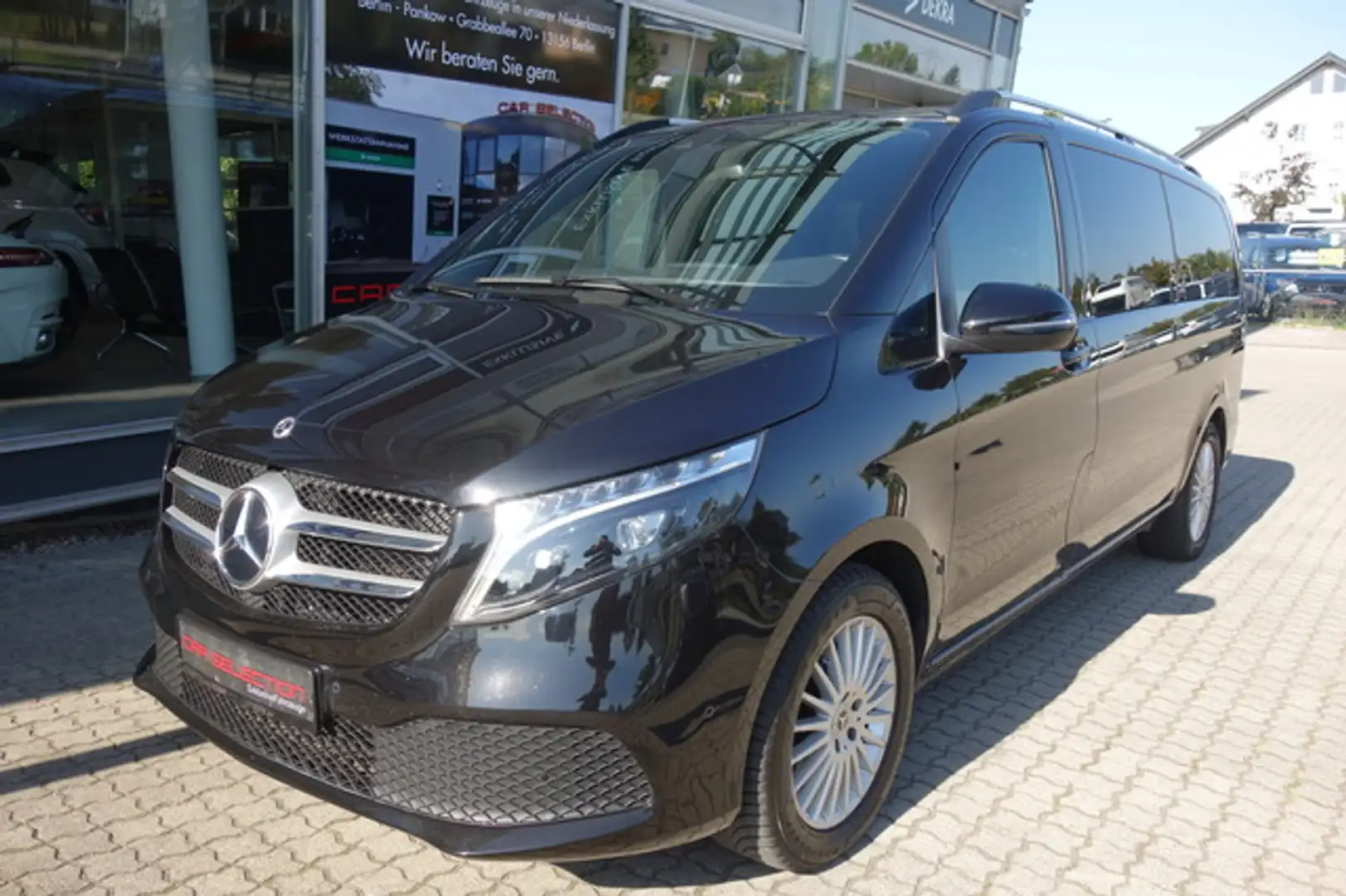 Mercedes-Benz V 300 d extralang ACC/STDHZG/LED/AHK/MBUX/LUFTFW Noir - 1