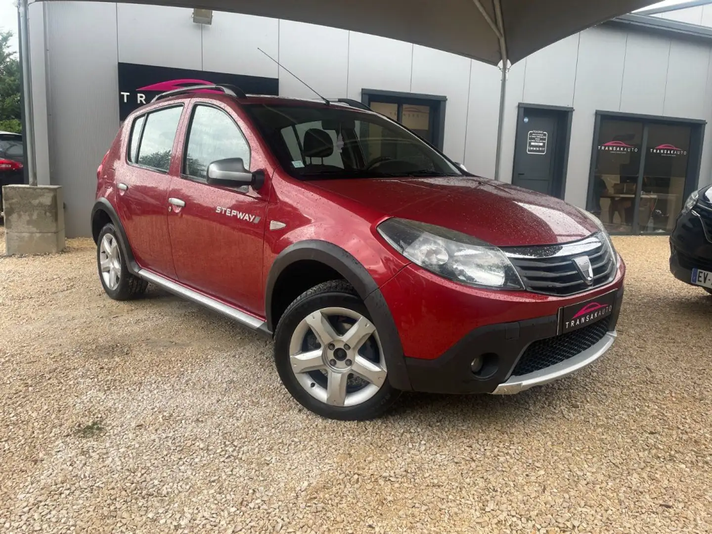 Dacia Sandero 1.5 dCi 90 FAP Stepway Rouge - 1