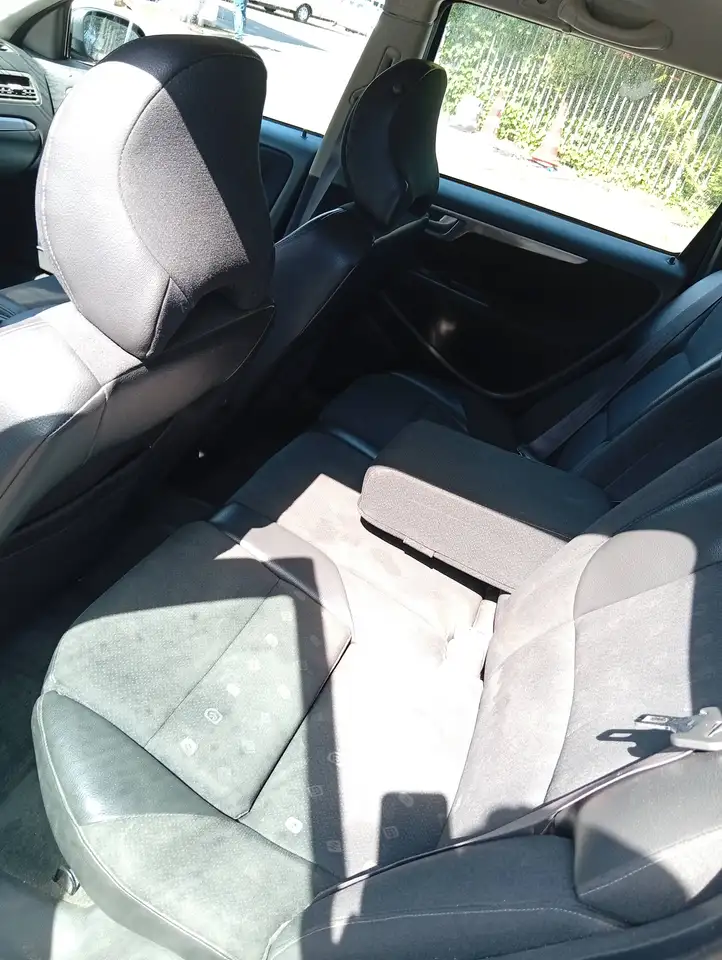 Volvo V70 2.4 Comfort Line, foto 7