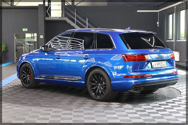 Audi Q7 3.0 TDI quattro tiptronic S line PANO / CAM — photo 6