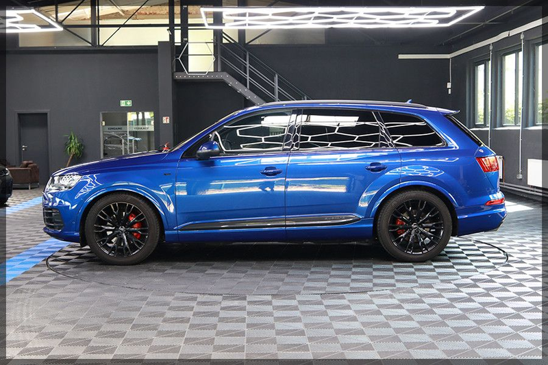 Audi Q7 3.0 TDI quattro tiptronic S line PANO / CAM — photo 8