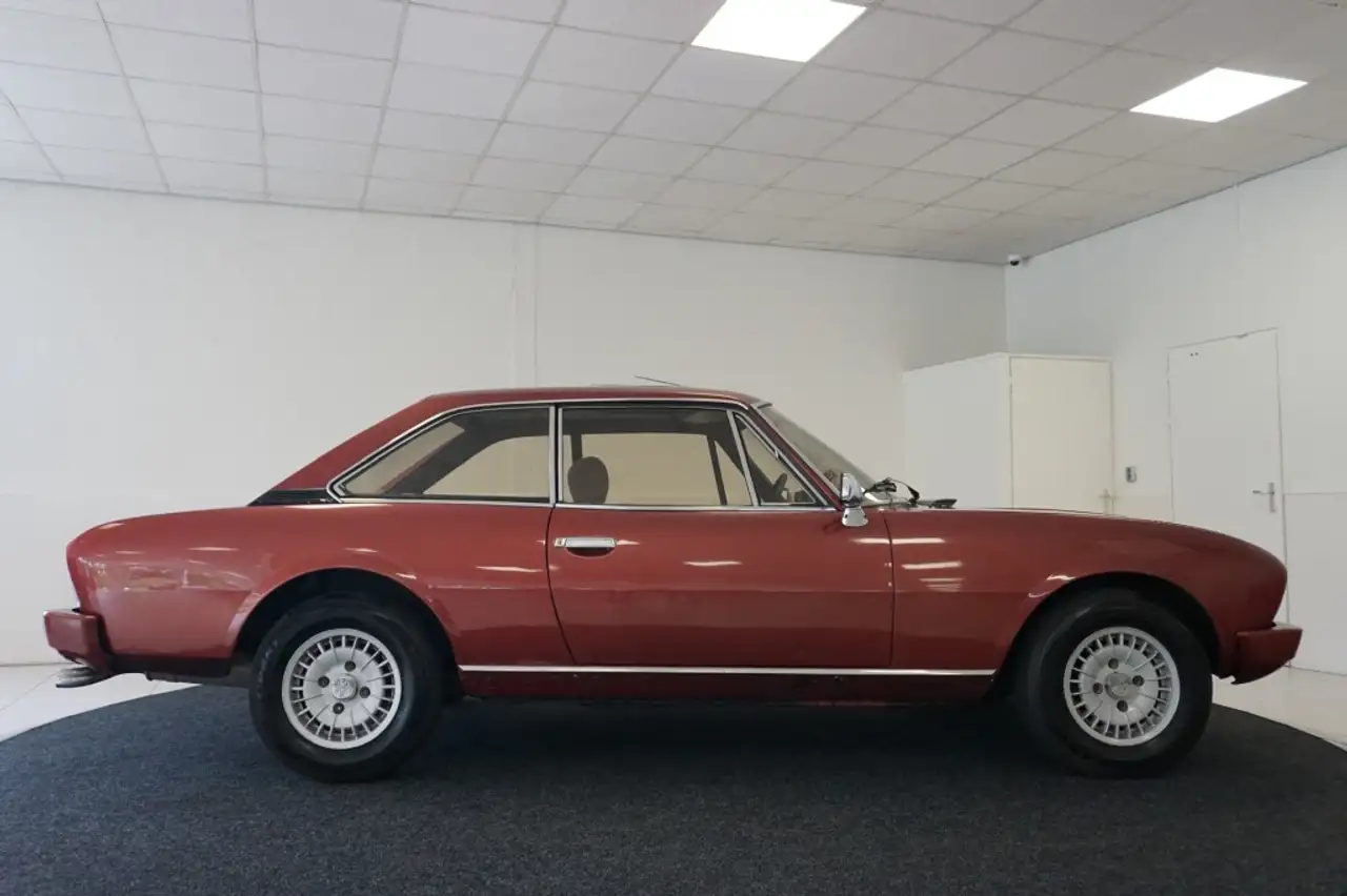 Peugeot 504 2.7 V6 COUPE-C32, foto 6