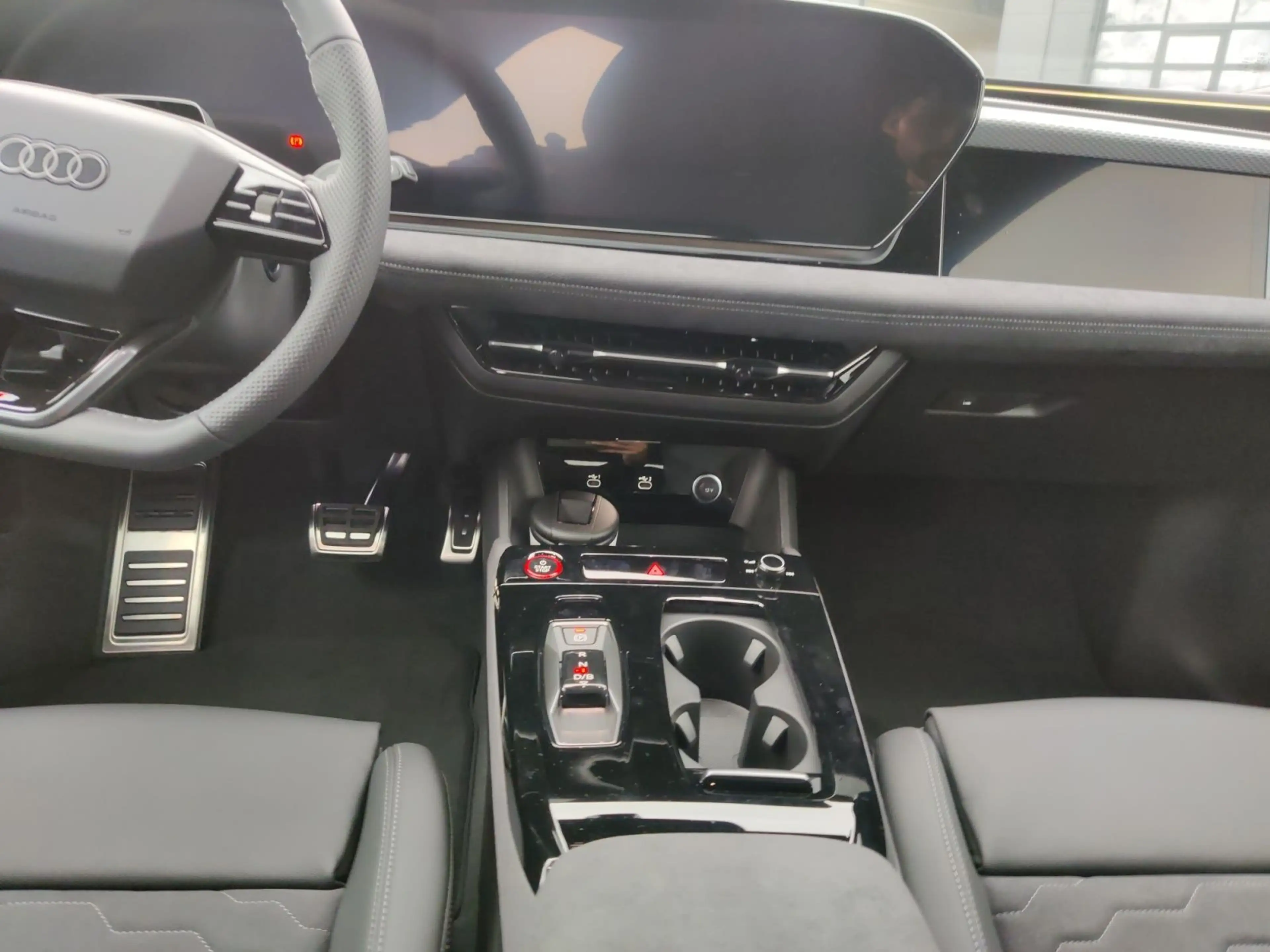 Audi A6 e-tron quattro 315 kW S line business — photo 8
