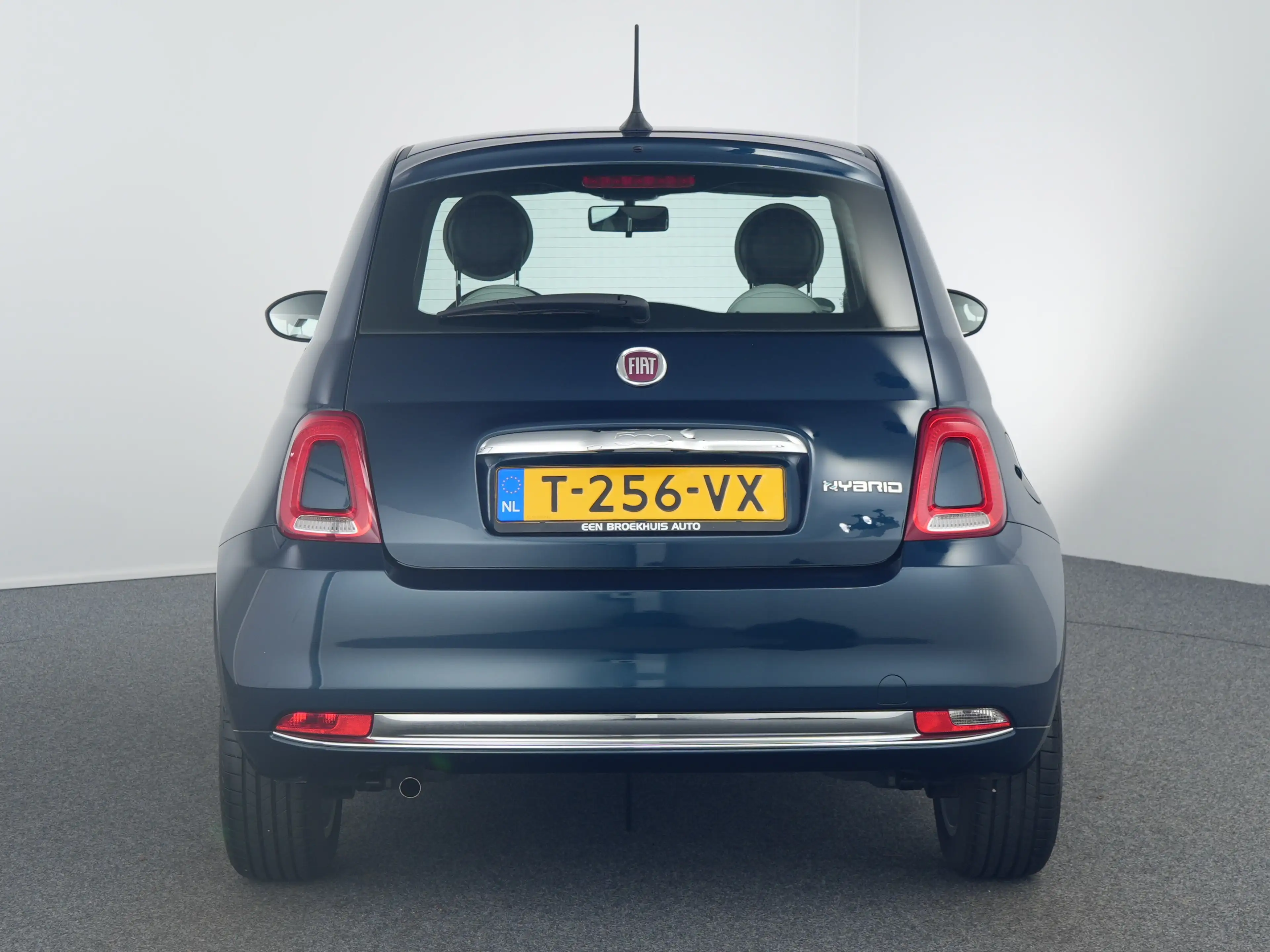 Fiat 500 1.0 Hybrid Dolcevita | Achterbank in delen neerkla — photo 6