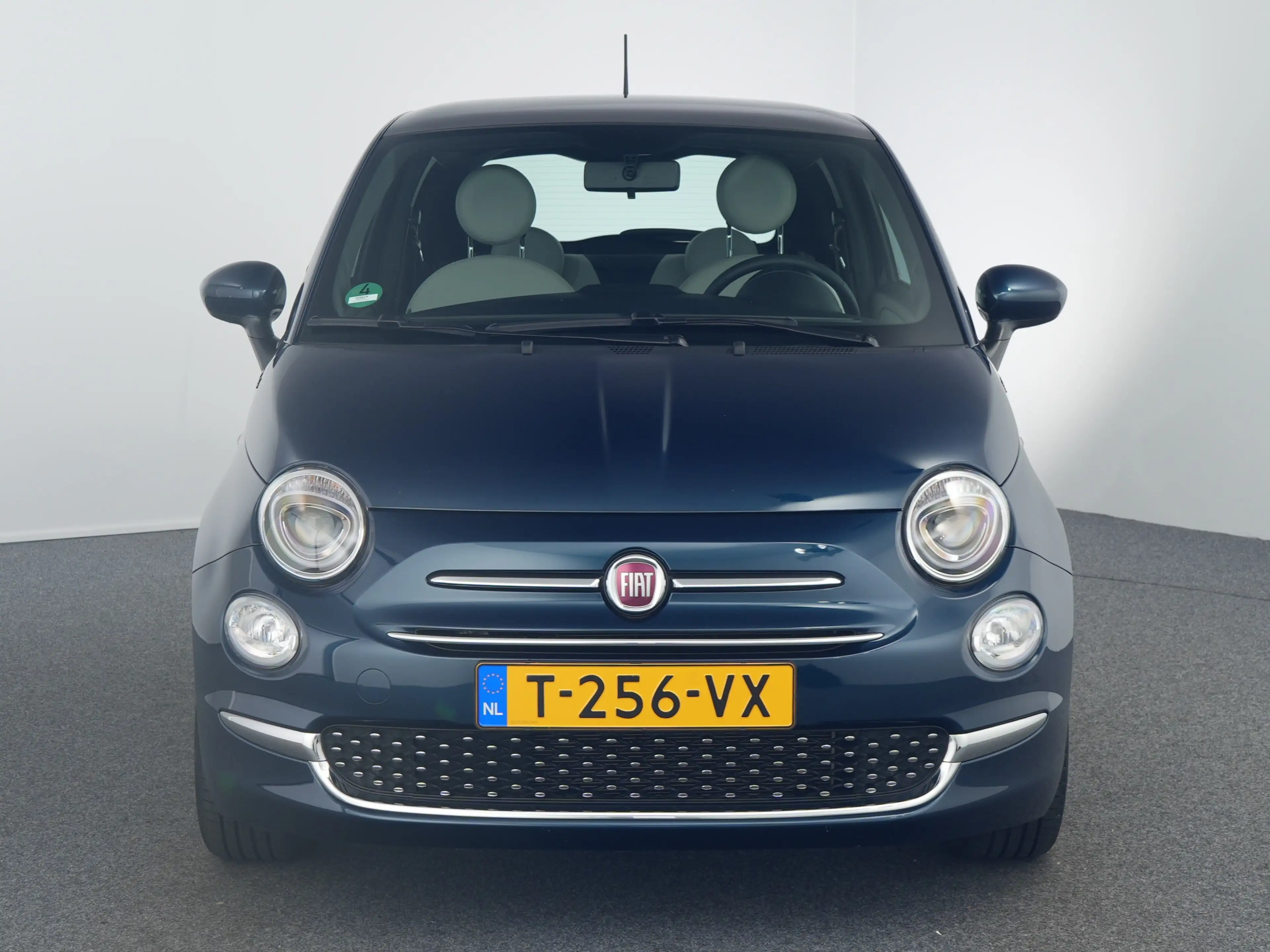 Fiat 500 1.0 Hybrid Dolcevita | Achterbank in delen neerkla — photo 5