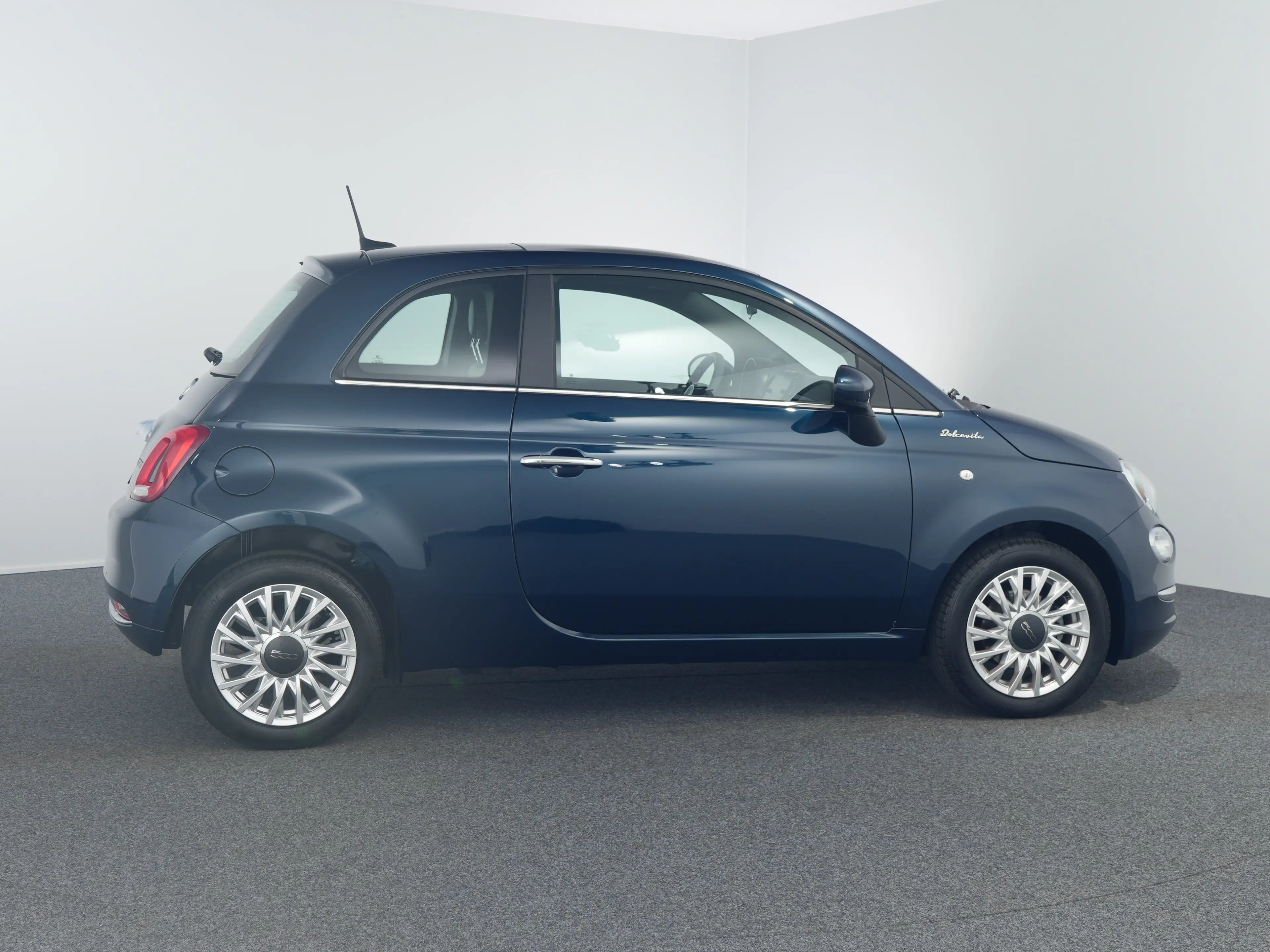 Fiat 500 1.0 Hybrid Dolcevita | Achterbank in delen neerkla — photo 14