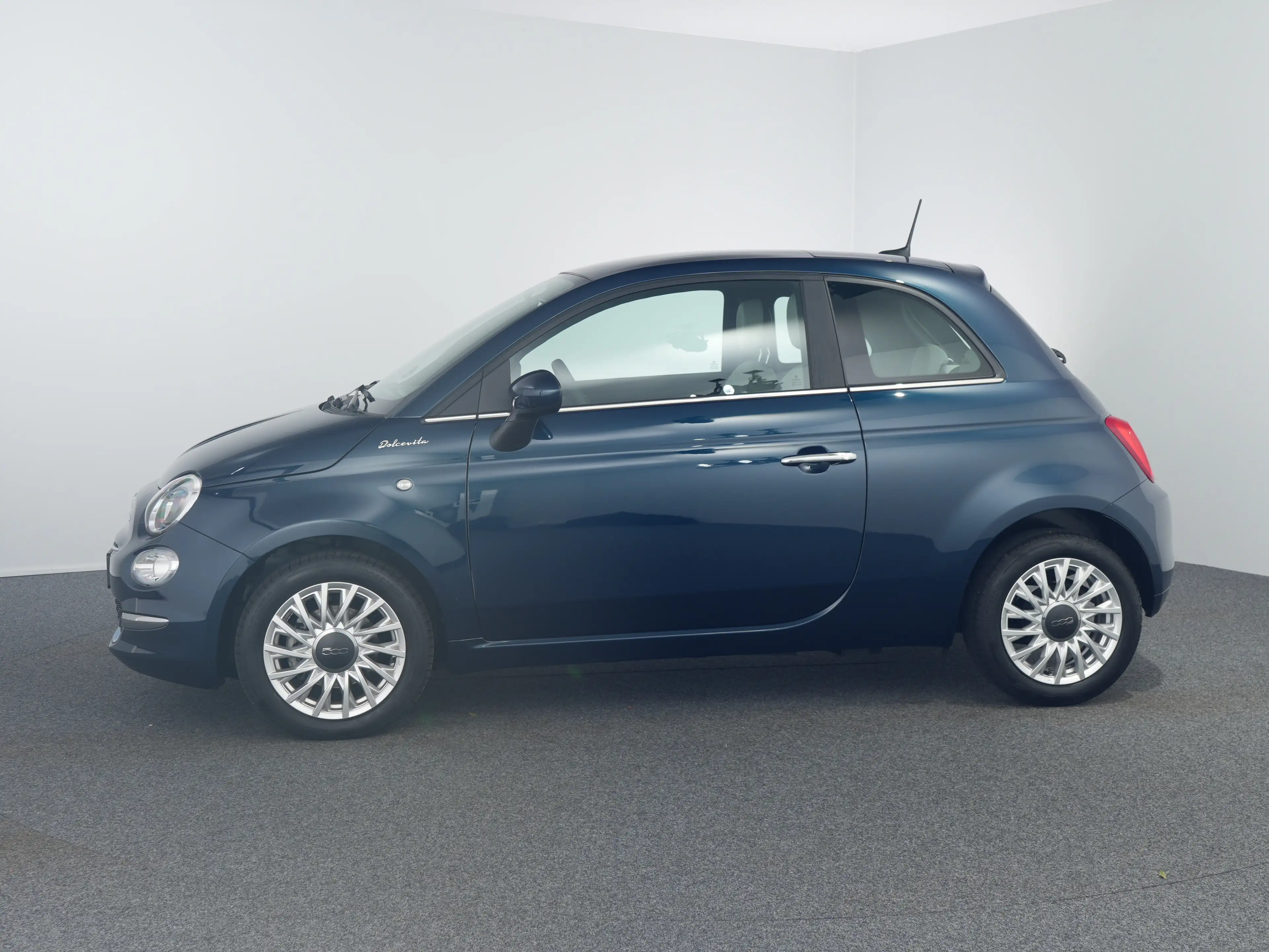 Fiat 500 1.0 Hybrid Dolcevita | Achterbank in delen neerkla — photo 13