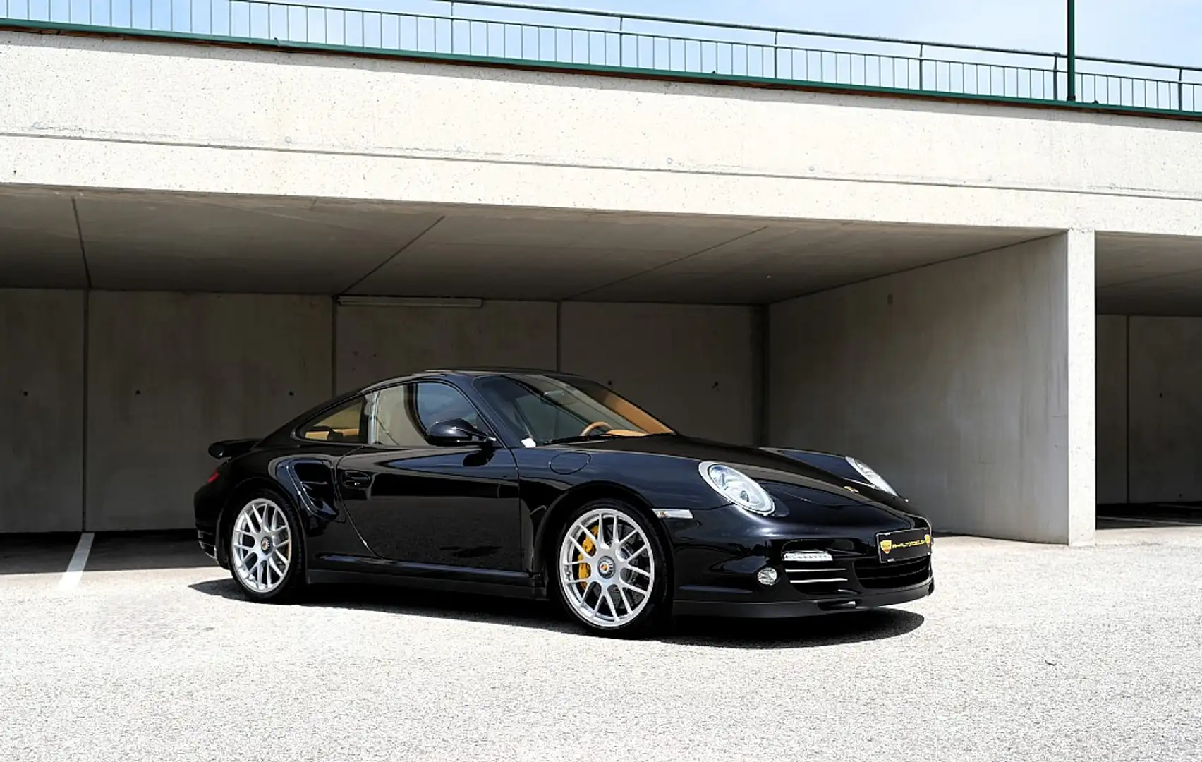 Porsche 997 911 997.2 Turbo S II Coupé PDK Schwarz - 2