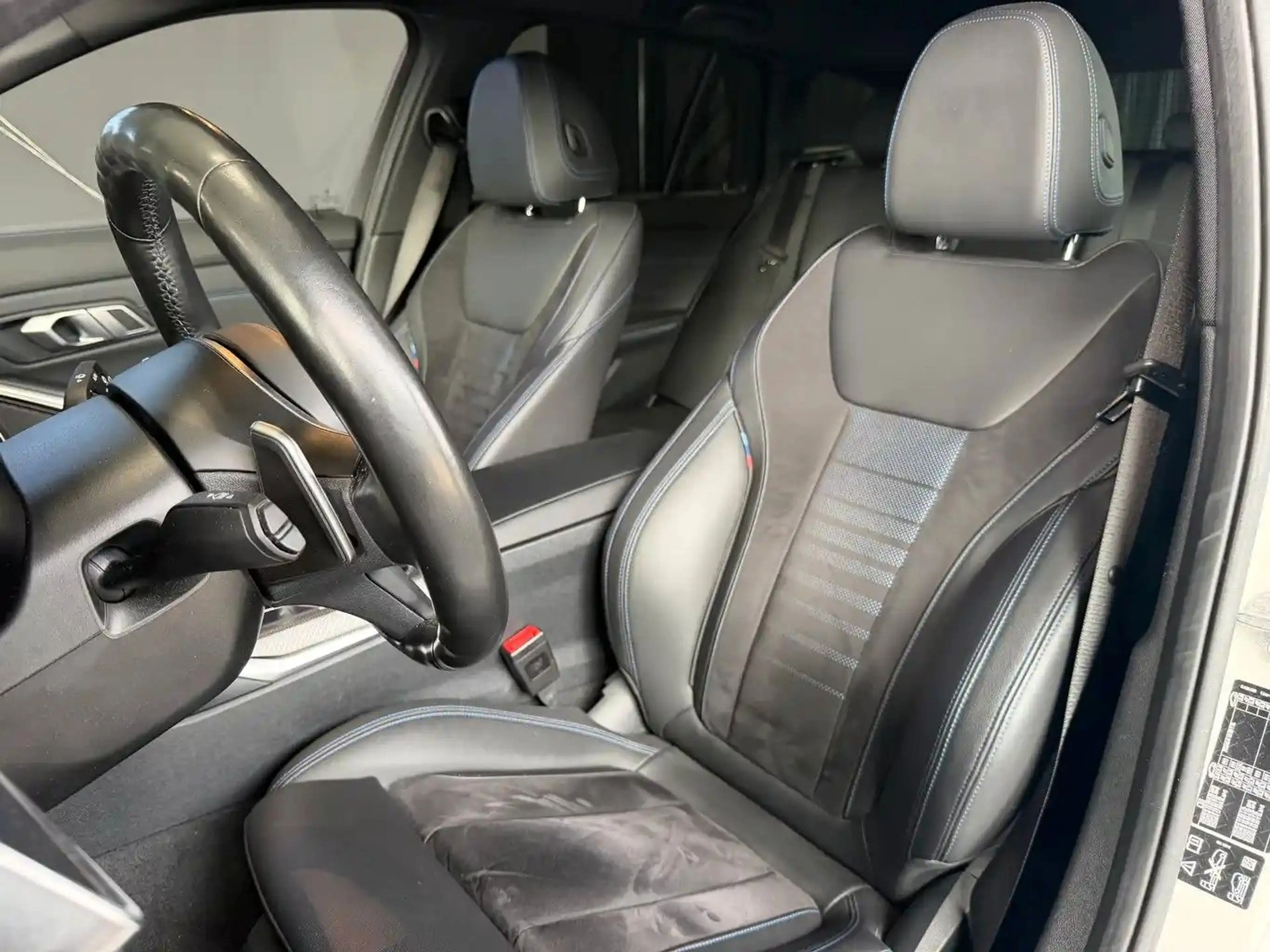 BMW M3 BMW  M340d Touring xDrive — photo 8