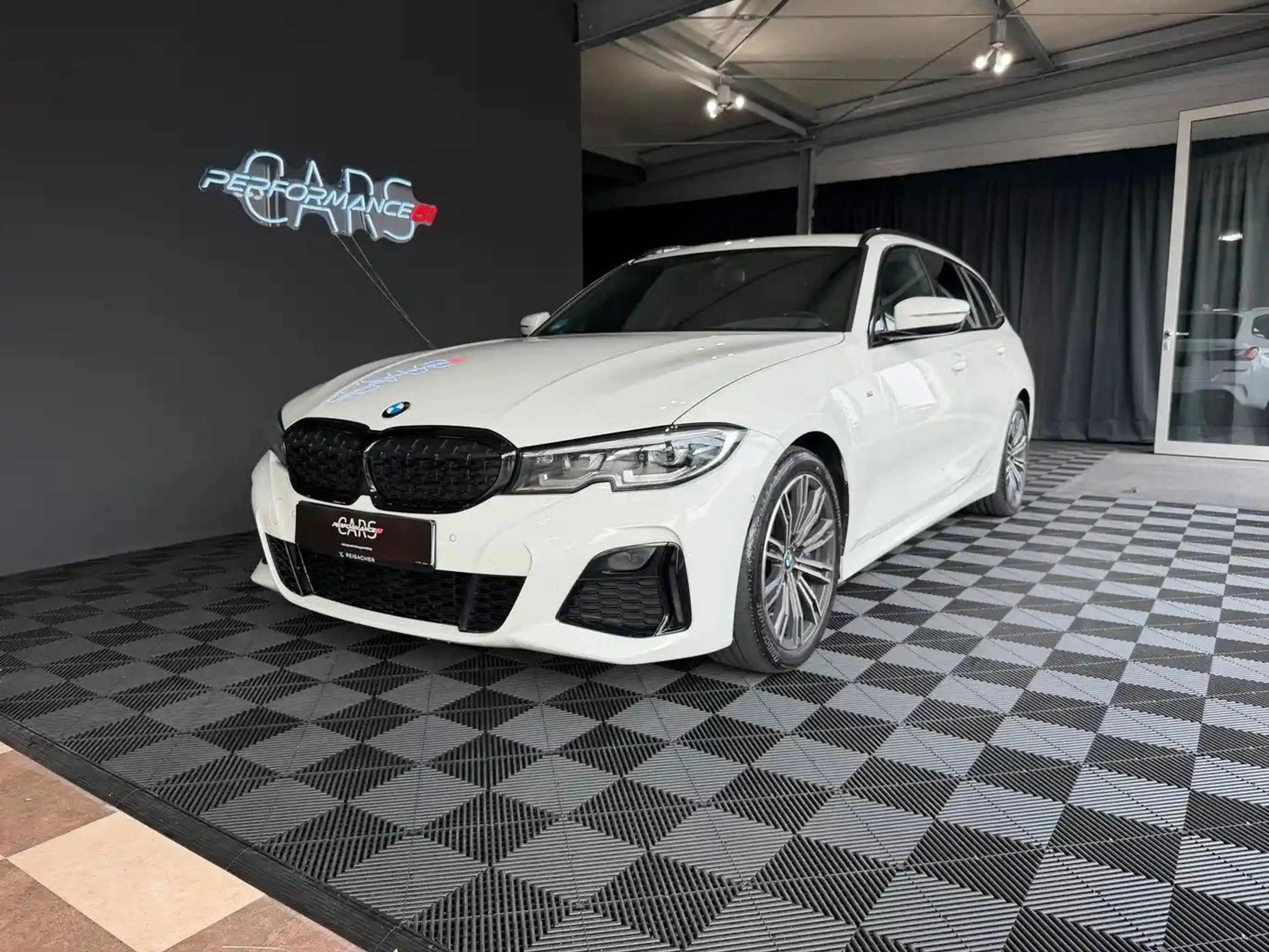 BMW M3 BMW  M340d Touring xDrive