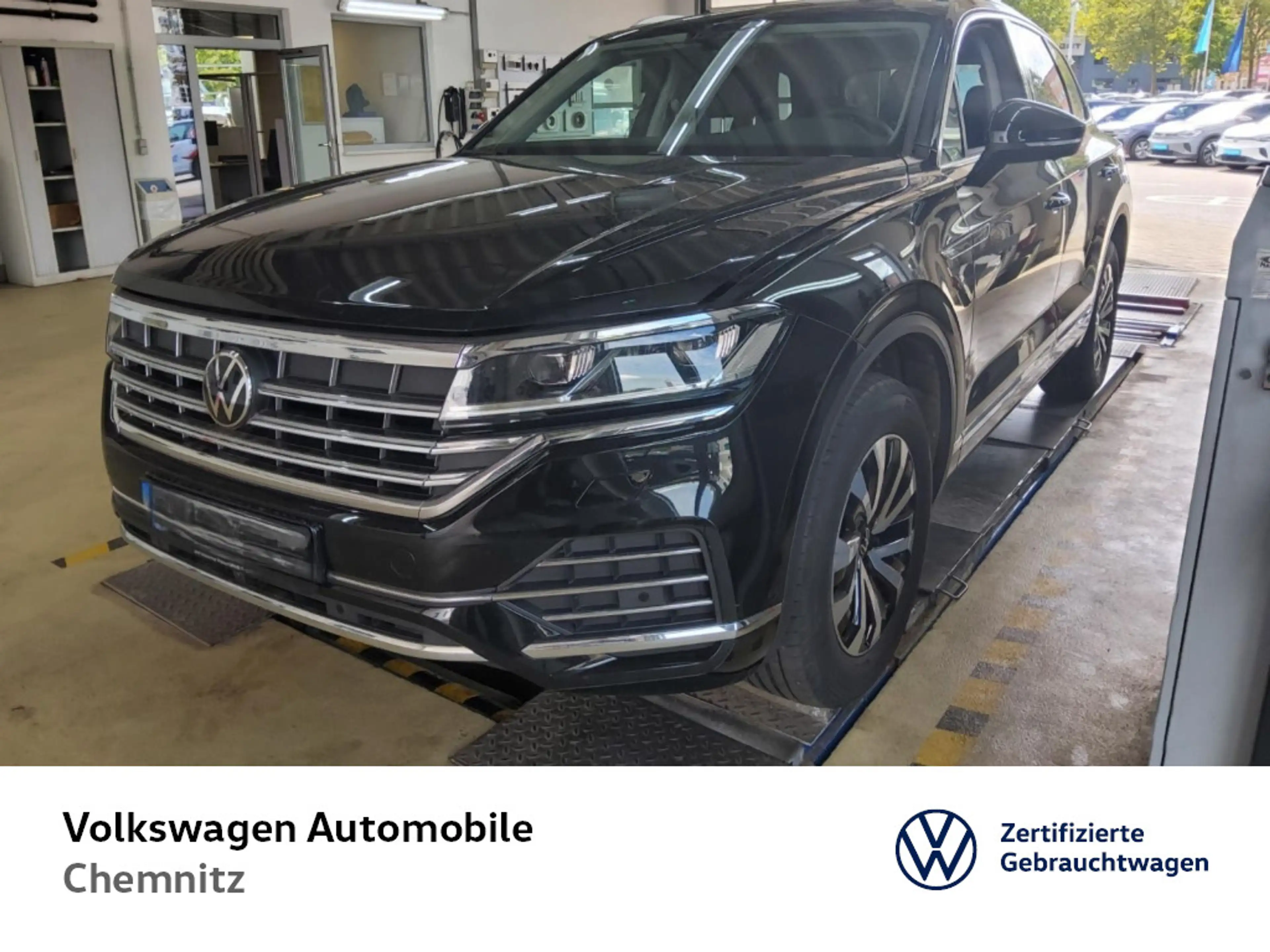 Volkswagen Touareg 3.0 V6 TDI Elegance 4Motion*AHK*LED*SHZ*