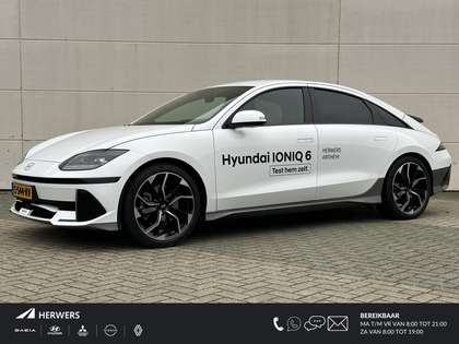 Hyundai IONIQ 6 Connect 77 kWh / 20''Inch / Navigatie / Apple Carp