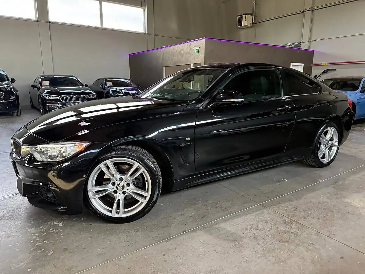 BMW 420 420 d xDrive M Sport Schwarz - 1