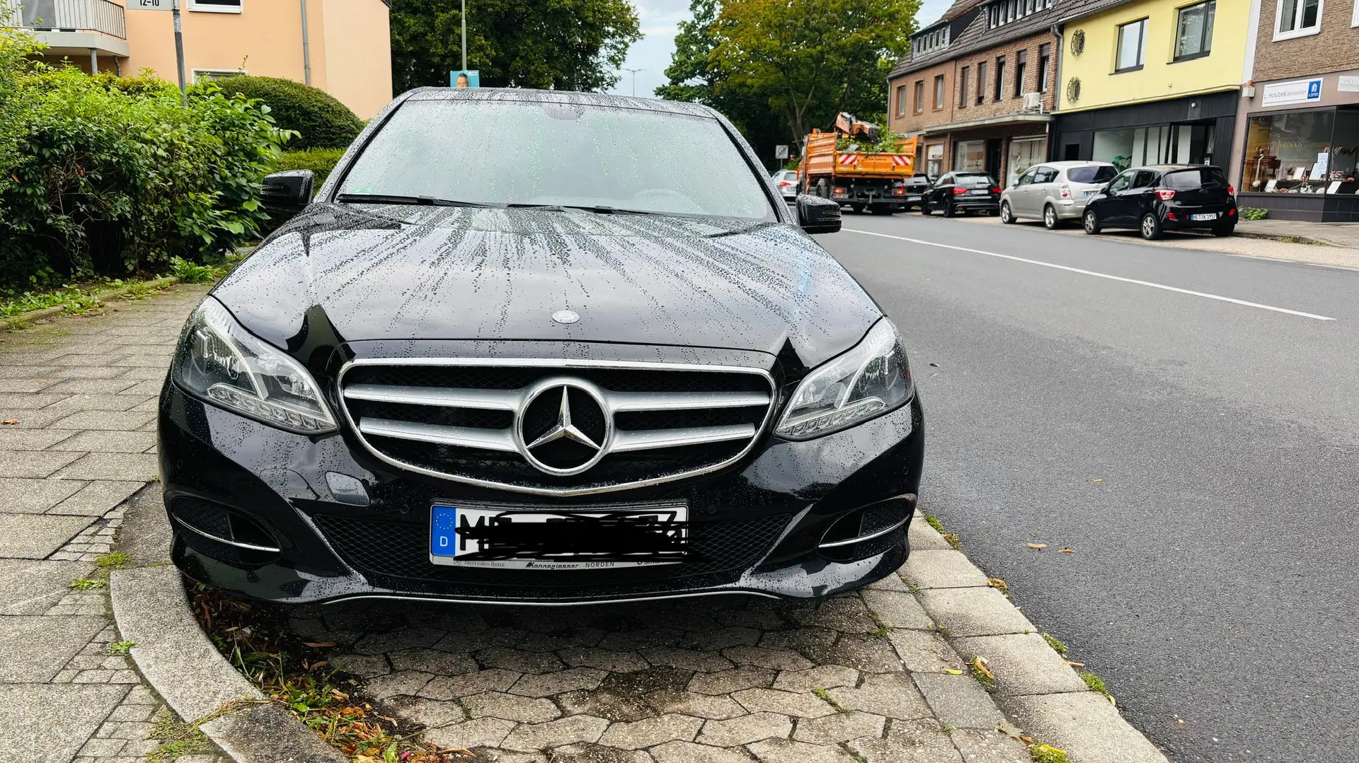 Mercedes-Benz E 200 BlueTEC 7G-TRONIC Edition - 1