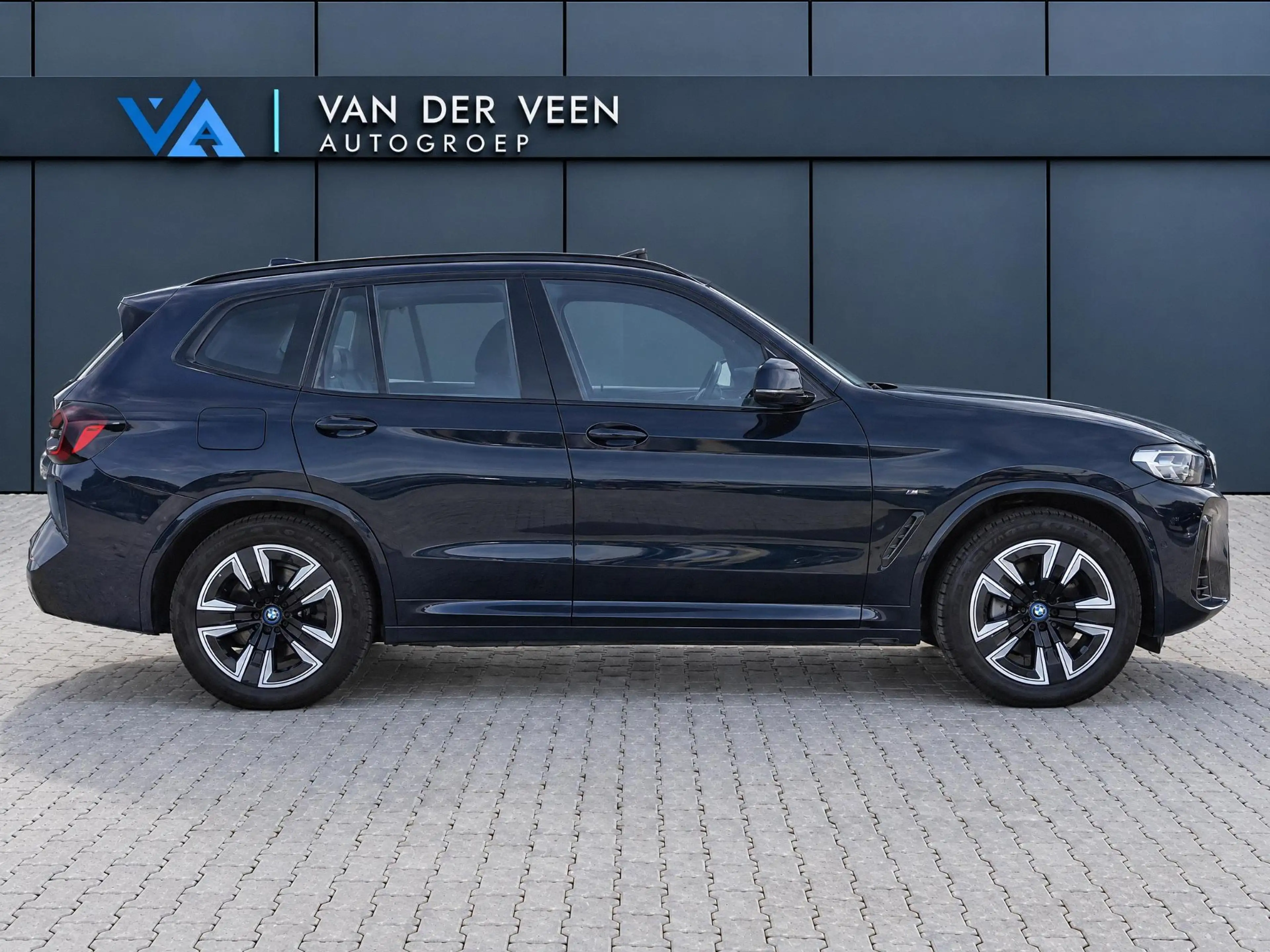 BMW iX3 Executive 80 kWh met Pano | Incl. 12 maanden garan — photo 12