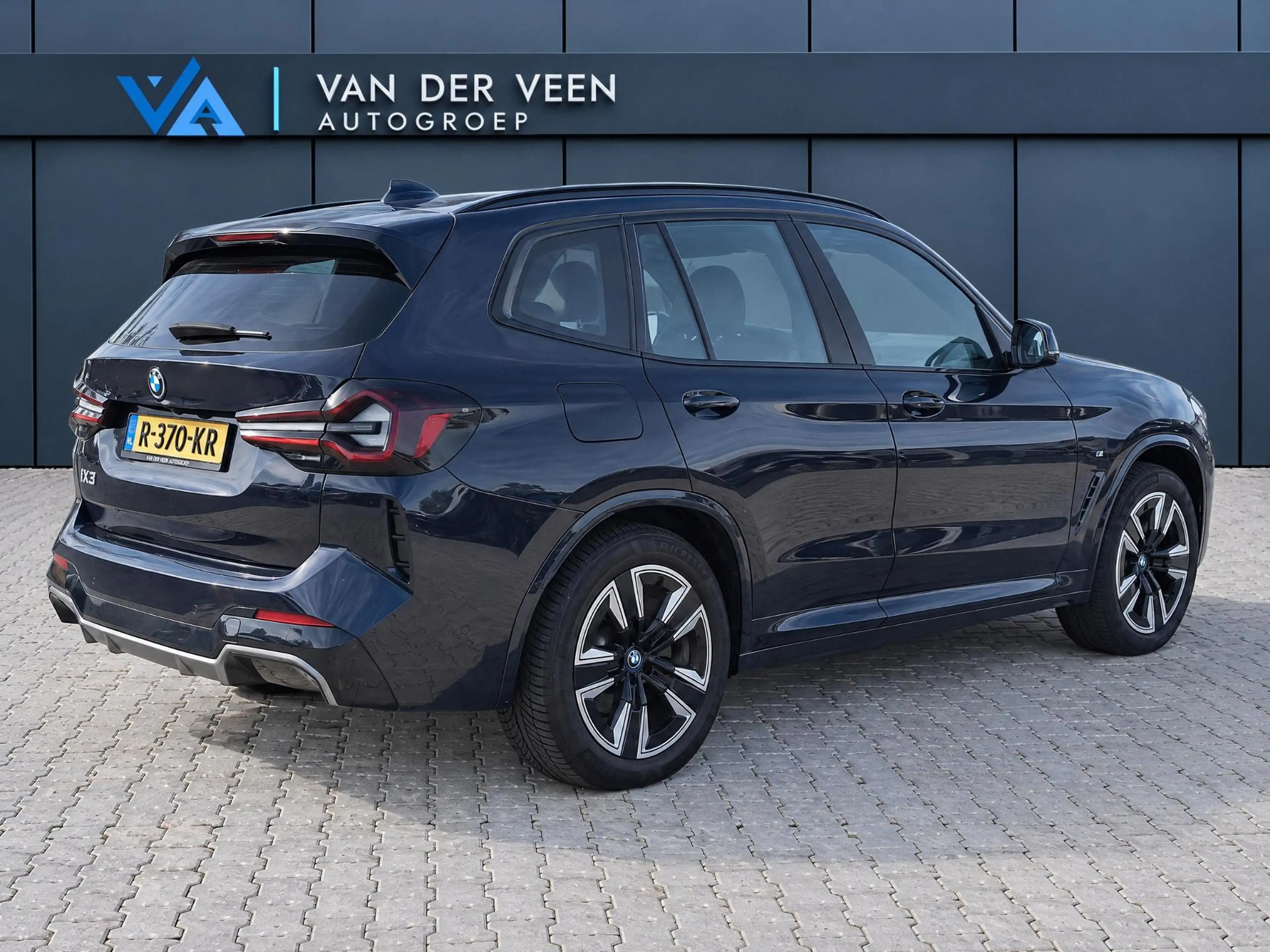 BMW iX3 Executive 80 kWh met Pano | Incl. 12 maanden garan — photo 7