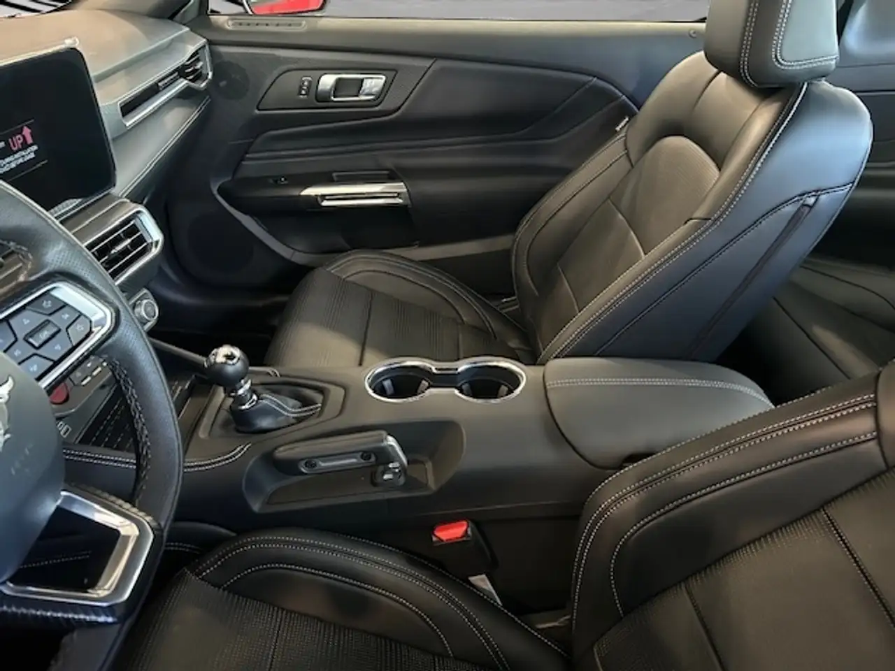 Ford Mustang Fastback 5.0 Ti-VCT V8 328 kW GT 11