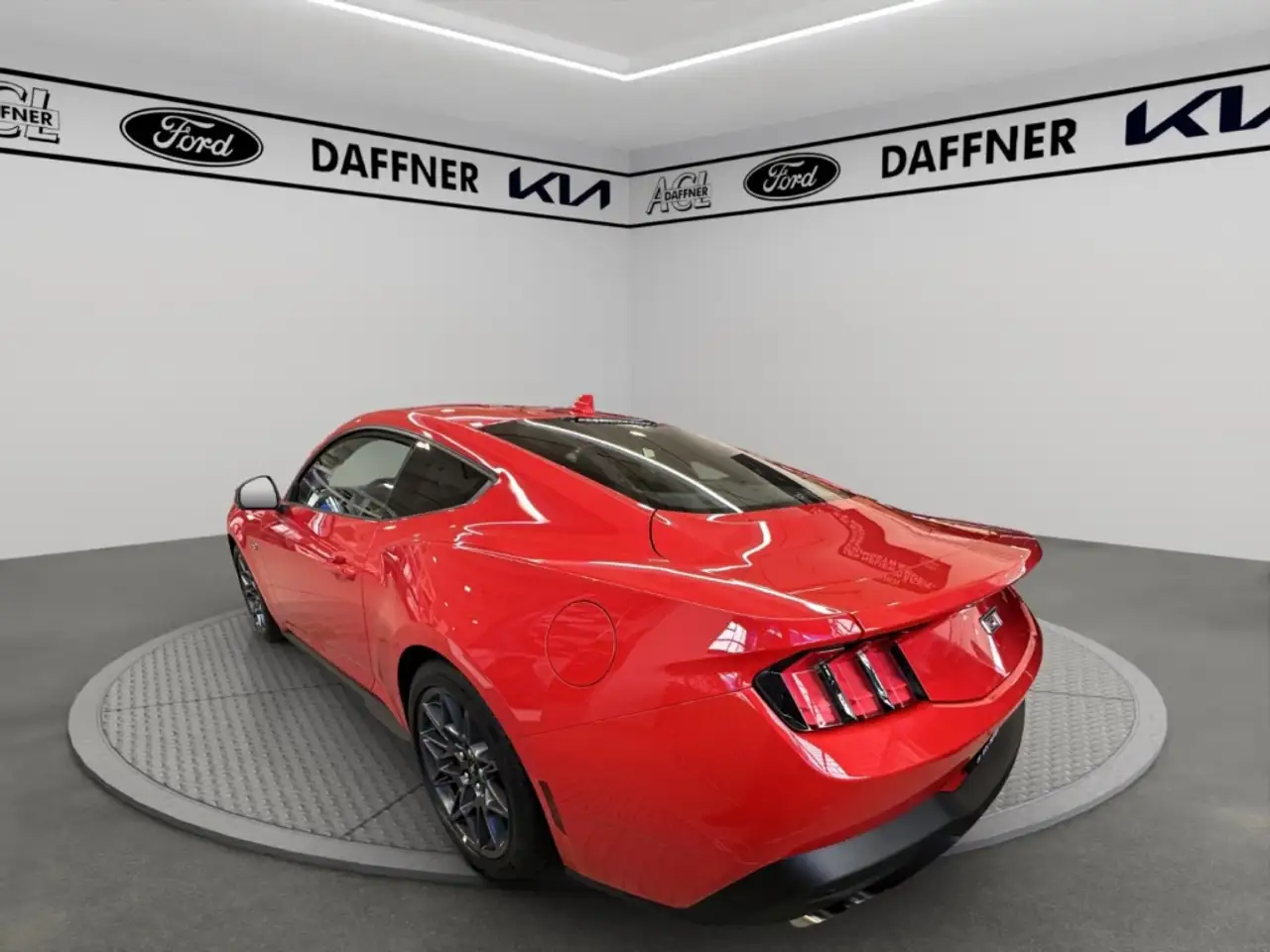 Ford Mustang Fastback 5.0 Ti-VCT V8 328 kW GT 4