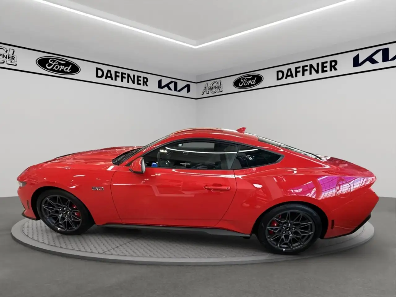 Ford Mustang Fastback 5.0 Ti-VCT V8 328 kW GT 3