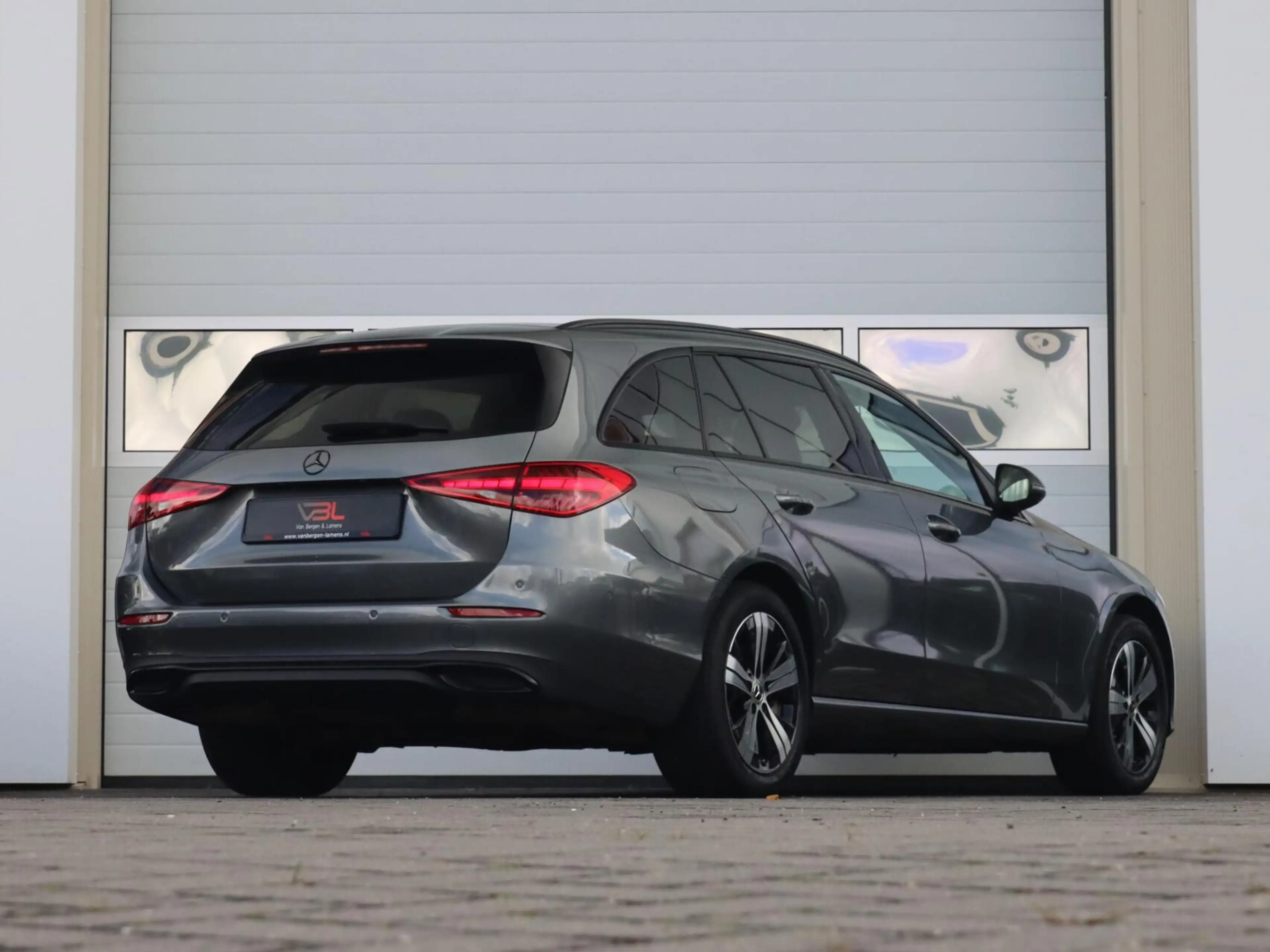 Mercedes-Benz C 300 Estate e Luxury Line SOH 94% | Widescreen — photo 3