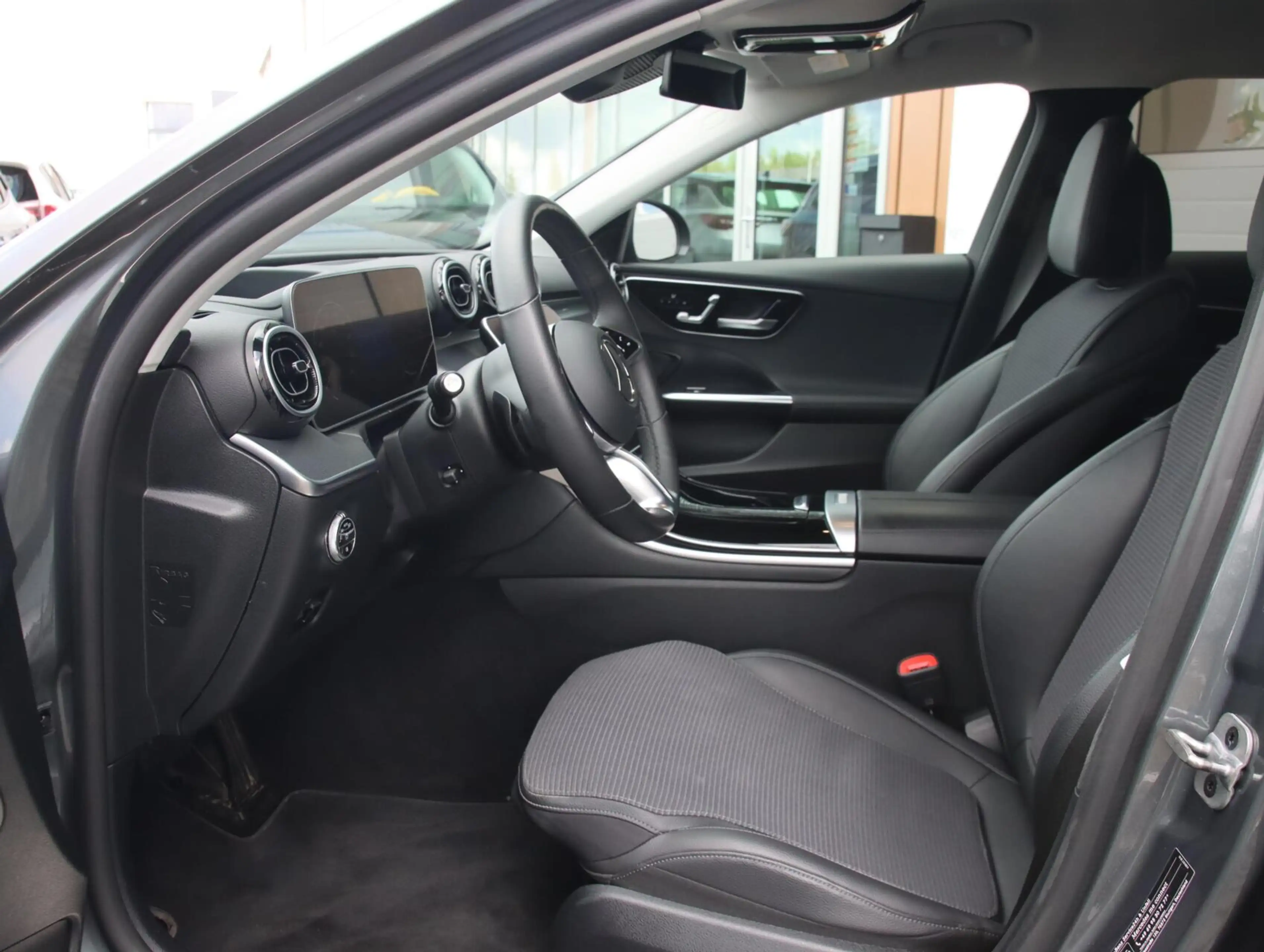 Mercedes-Benz C 300 Estate e Luxury Line SOH 94% | Widescreen — photo 5