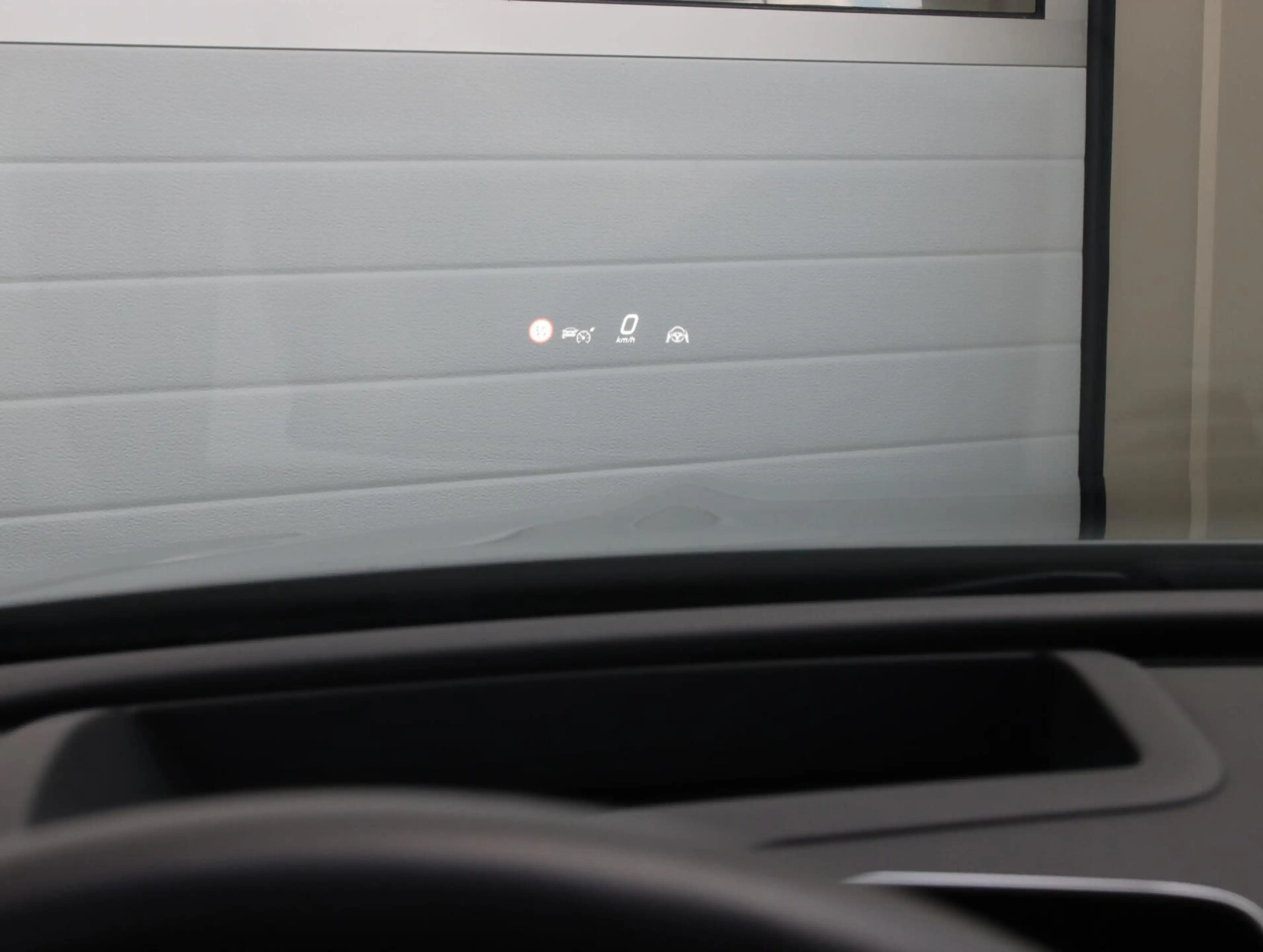 Mercedes-Benz C 300 Estate e Luxury Line SOH 94% | Widescreen — photo 14