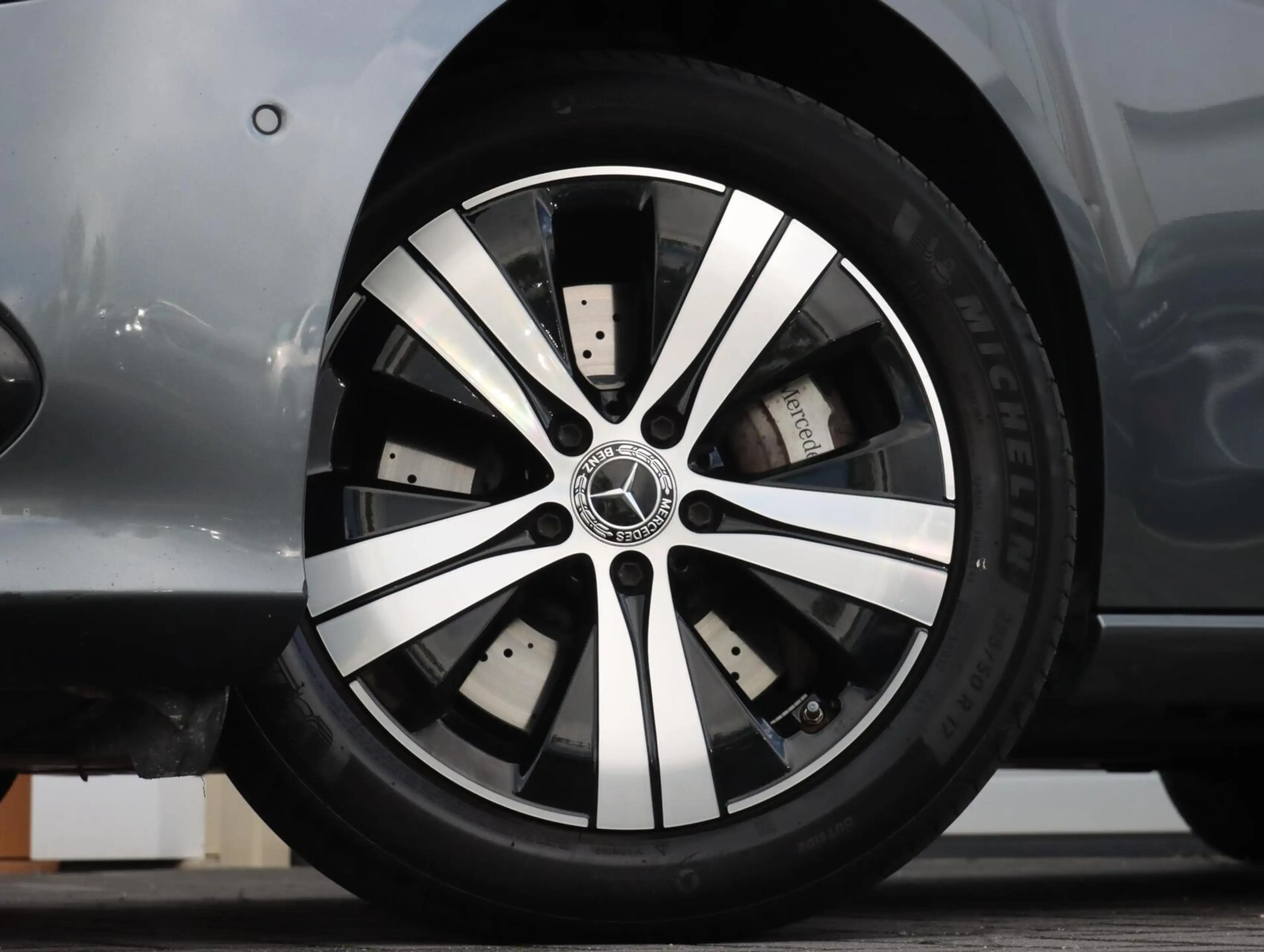 Mercedes-Benz C 300 Estate e Luxury Line SOH 94% | Widescreen — photo 11