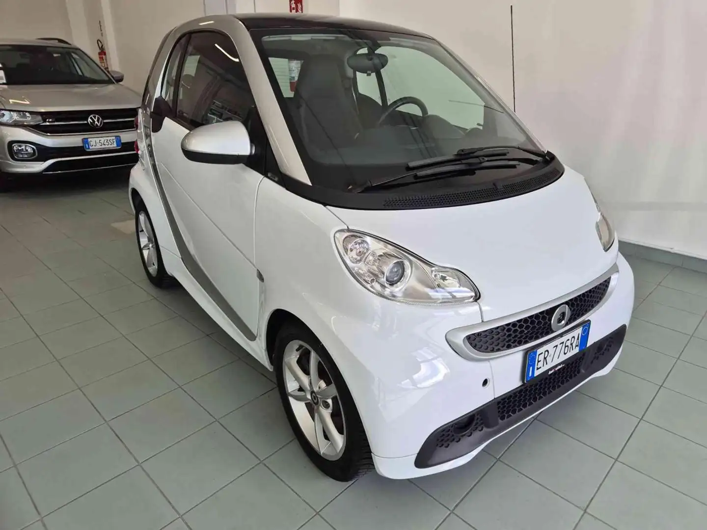 smart forTwo 800 40 kW coupé passion cdi Blanc - 1