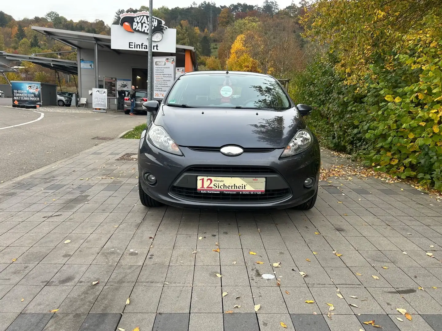 Ford Fiesta Trend** TÜV-01.2027 ** Grau - 2