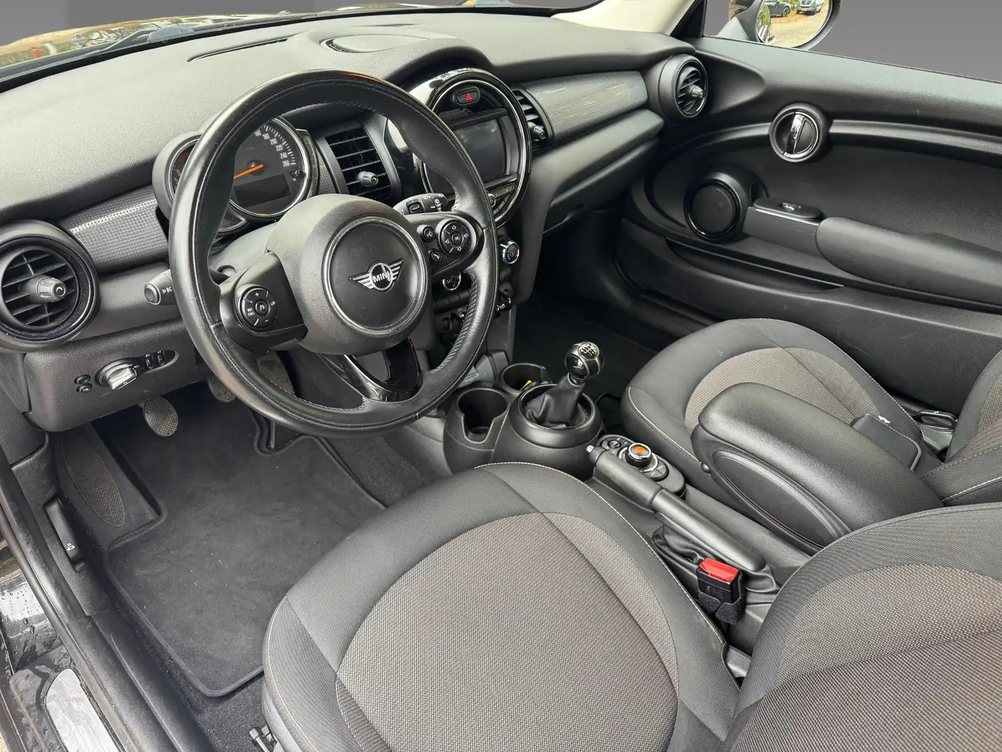 MINI Cooper C 3-deurs Alarmsysteem klasse 3 | MINI Navigatiesyst Noir - 2