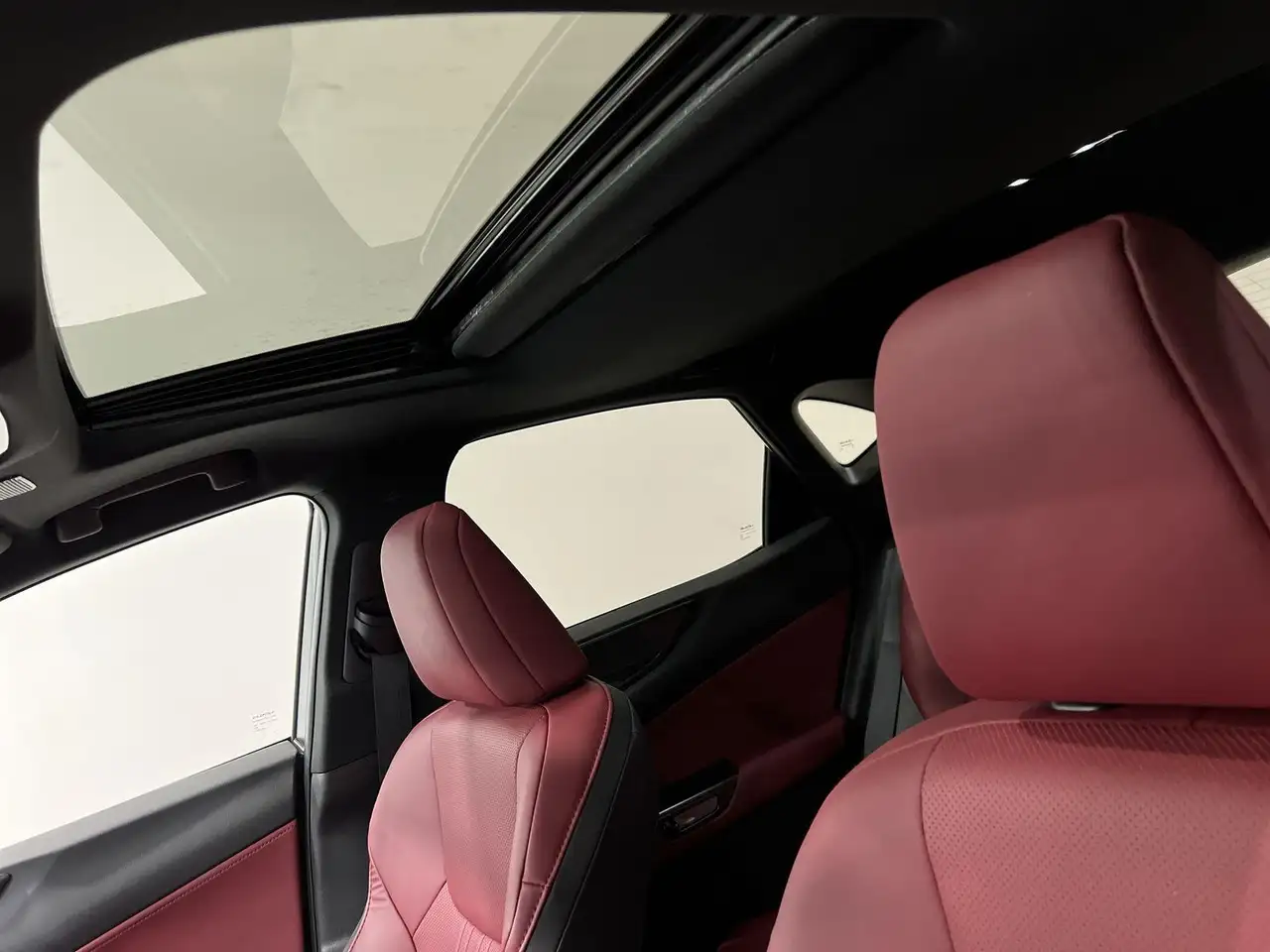Lexus NX снимка Lexus NX