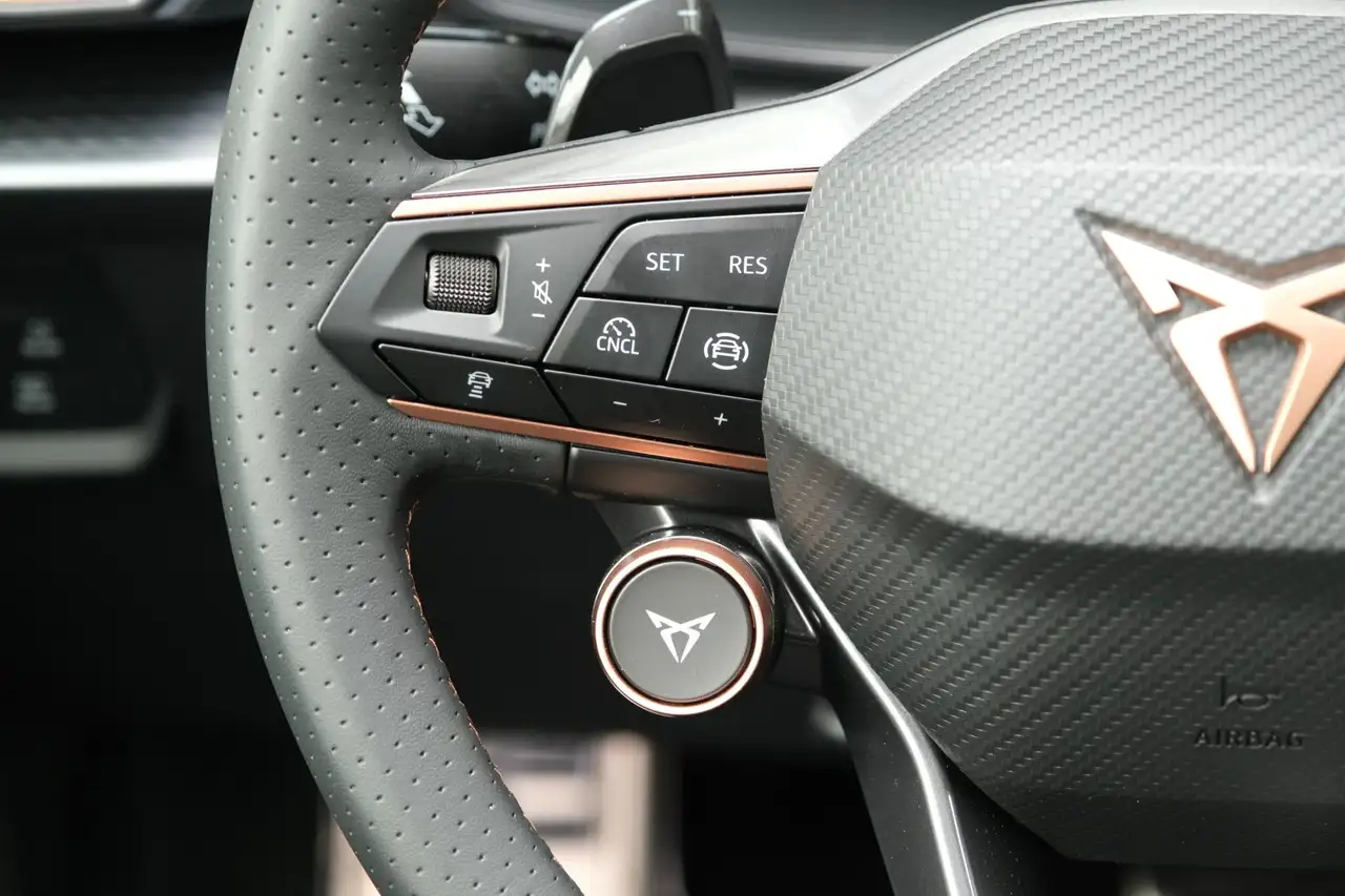 Cupra Leon Sportstourer 1.5 eTSI DSG AHK LED Edge Paket el..., миниатюра 28