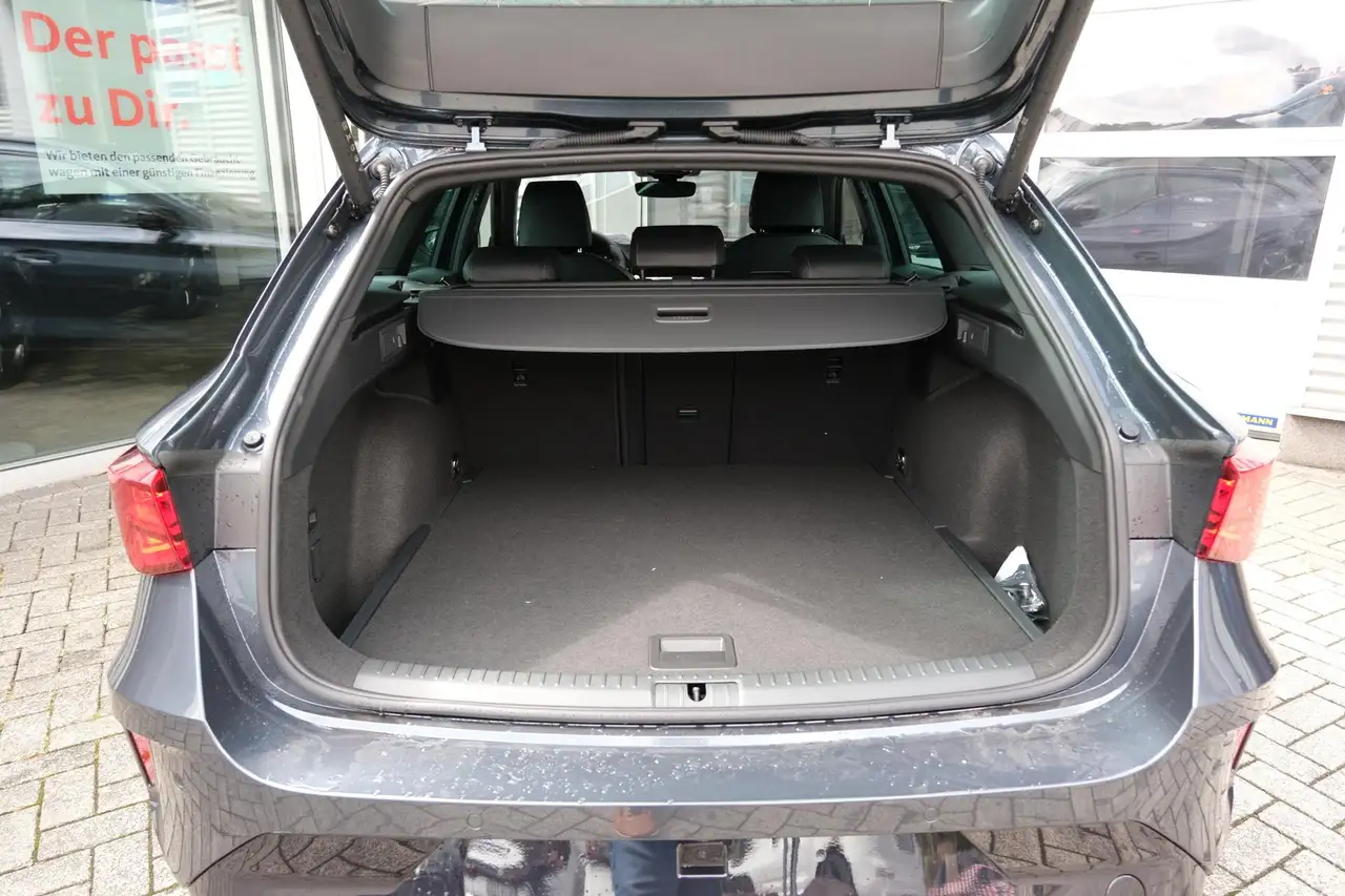 Cupra Leon Sportstourer 1.5 eTSI DSG AHK LED Edge Paket el..., миниатюра 7