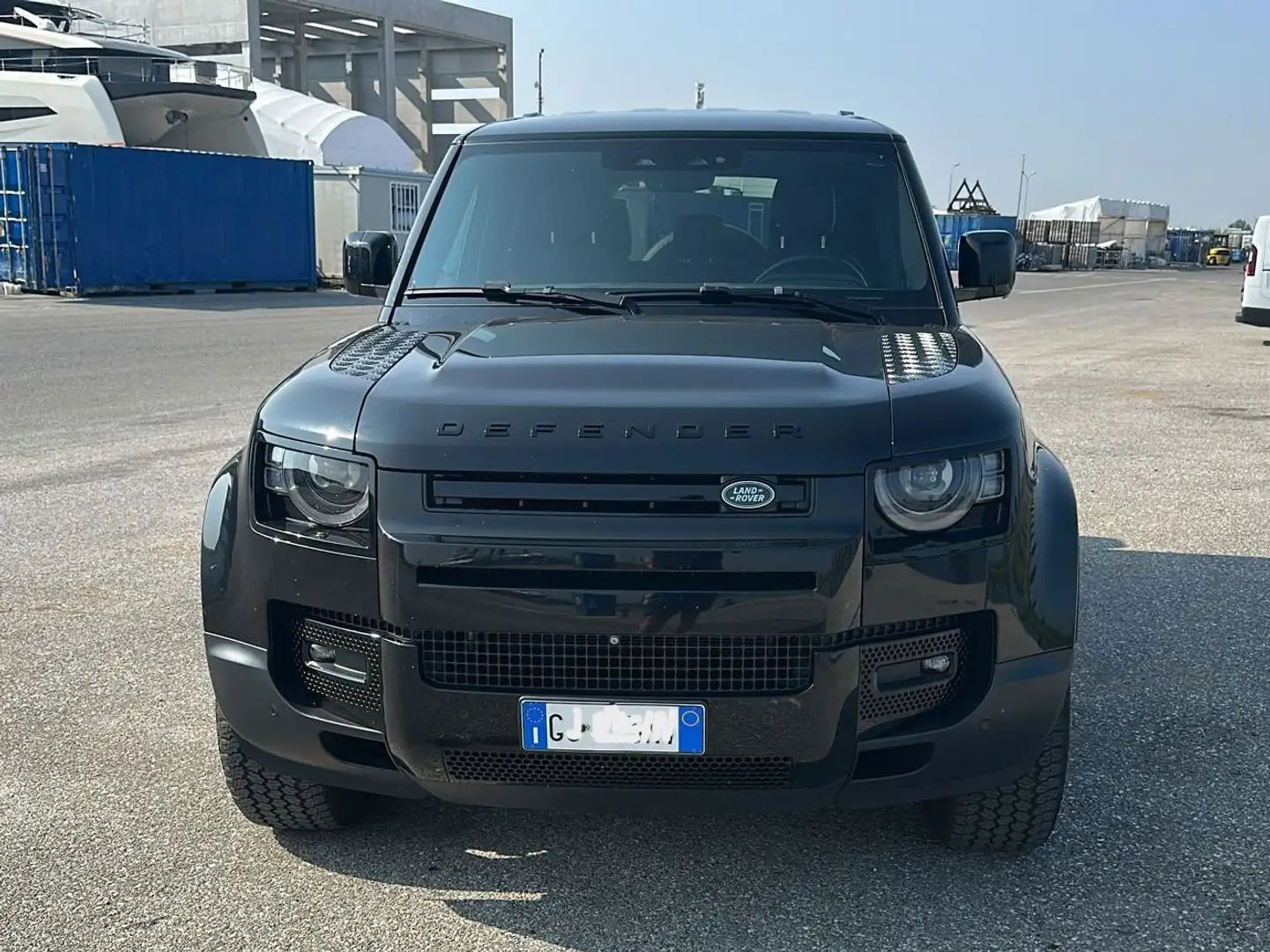 Land Rover Defender Defender 110 Hard Top 3.0d i6  SE awd 250cv Nero - 2