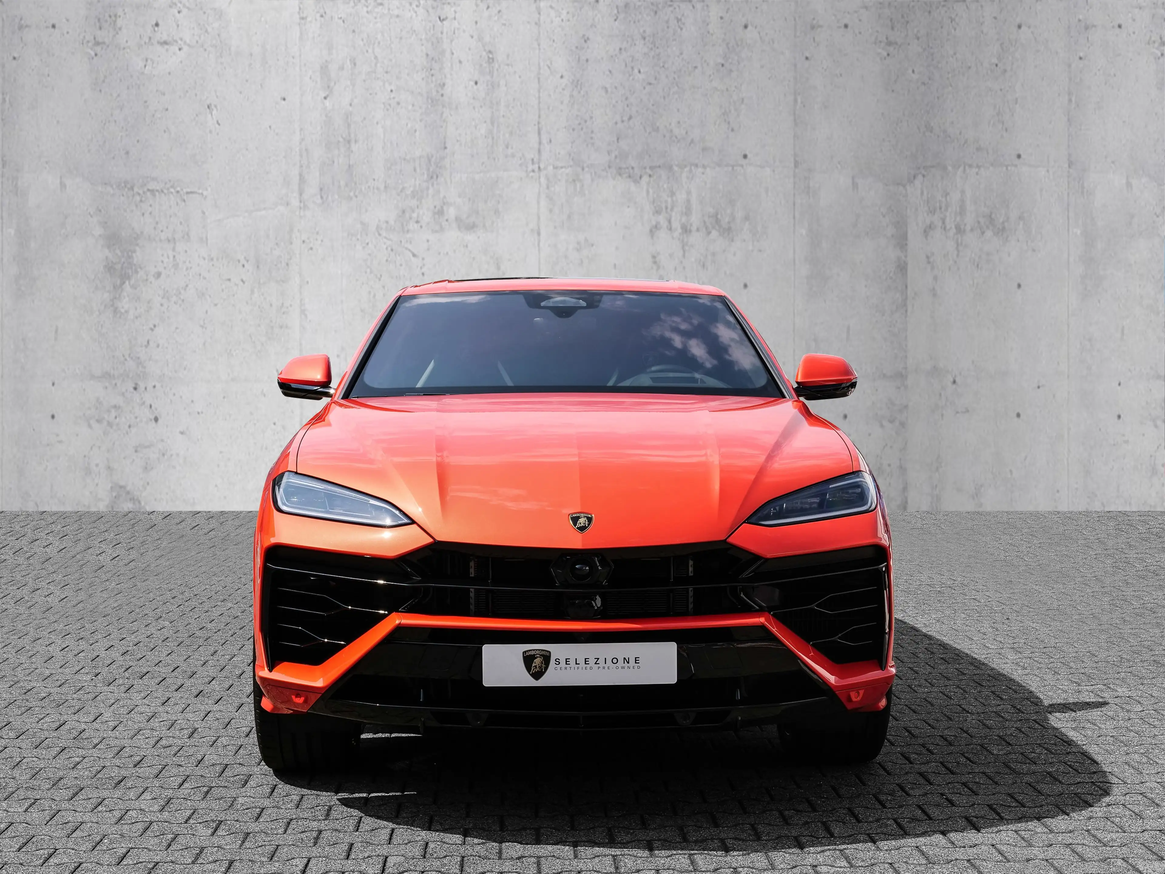 Lamborghini Urus SE Arancio Xanto, Ambient Light Pack — photo 5