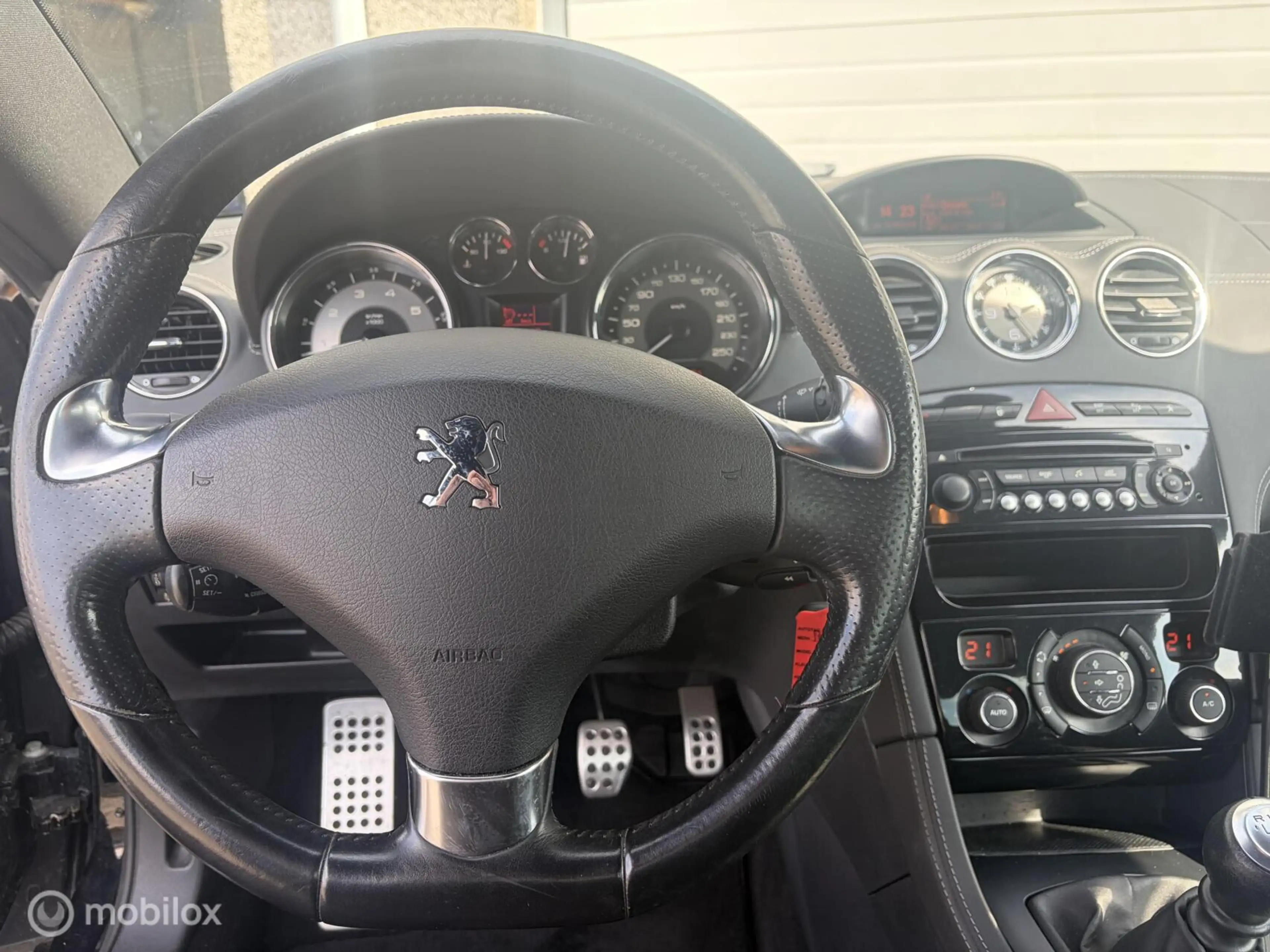 Peugeot RCZ 1.6 THP/Luchtvering/Motor Revisie — photo 11