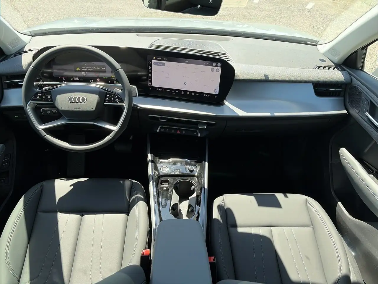 Audi Q3 fotografie Audi Q3