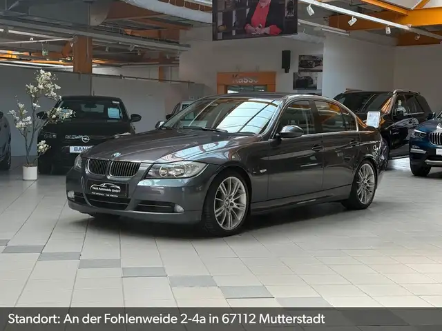 BMW 330 d Limousine/Schalter/Standheizung/PDC