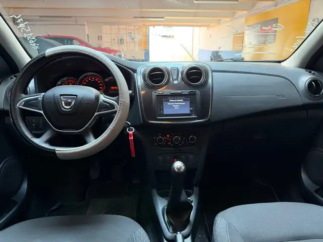 Dacia Sandero view 7