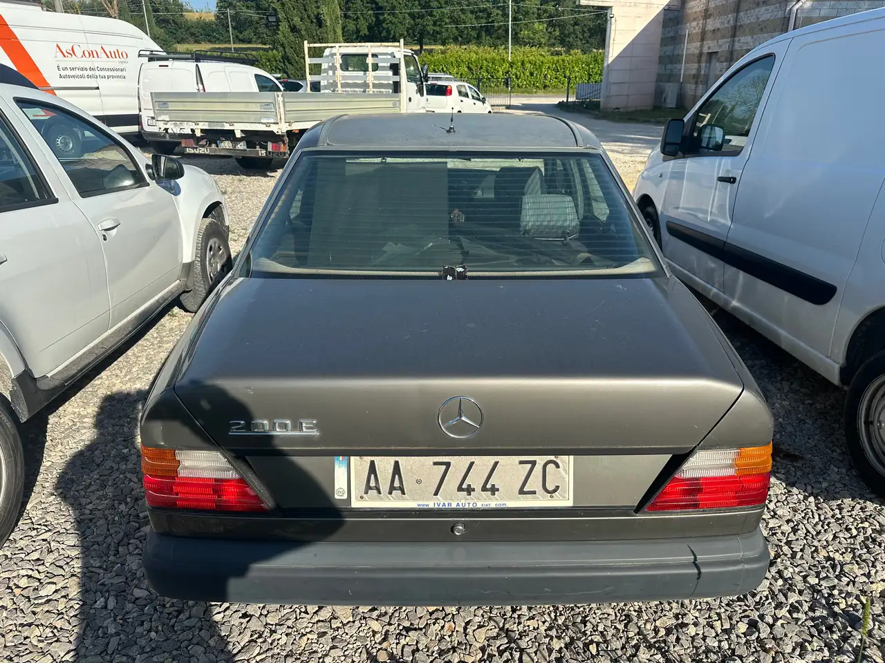 Mercedes-Benz E 200 Classe E - W124 Berlina (124), foto 3