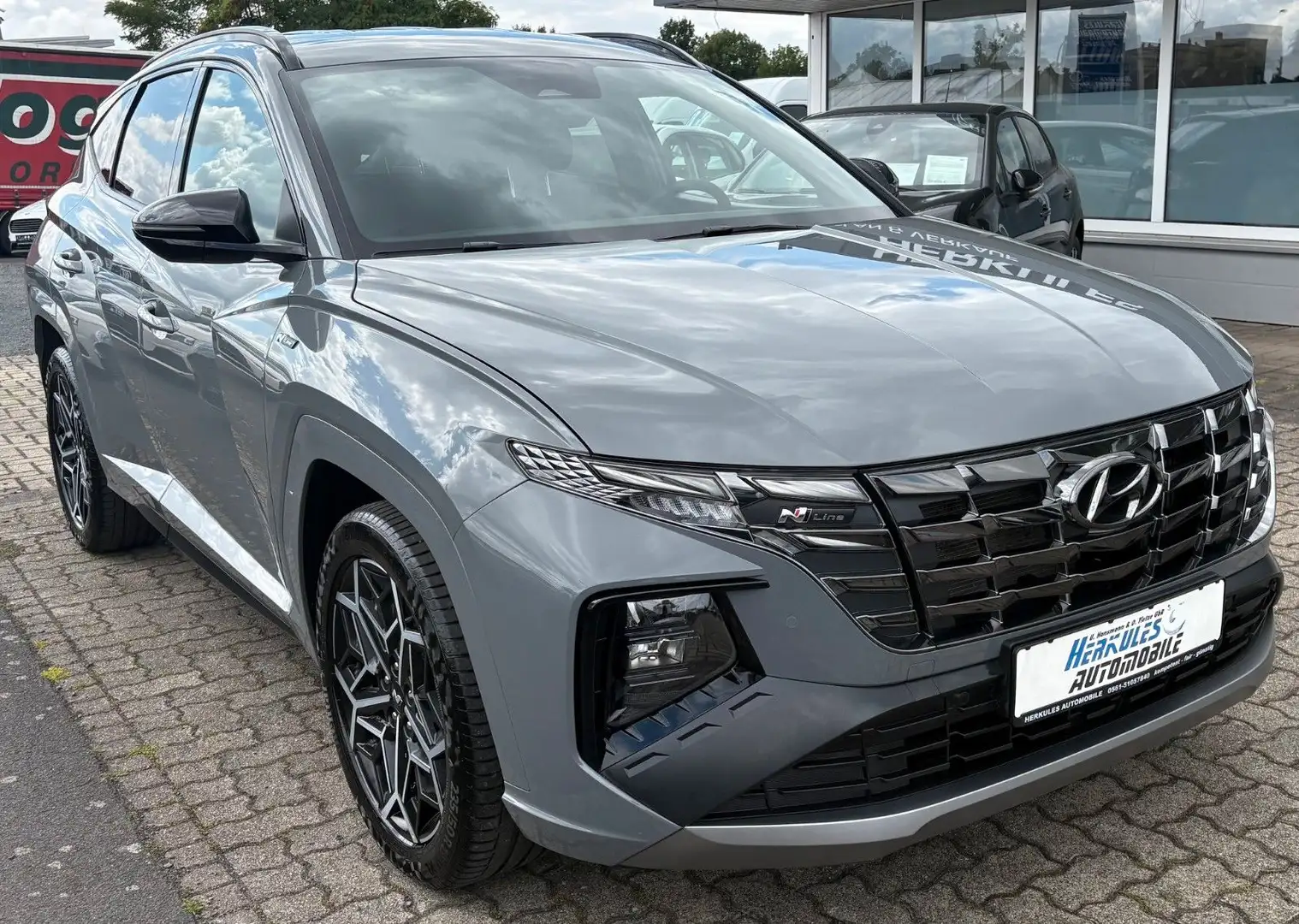 Hyundai TUCSON 1.6 T-GDI 48V N Line/Navi/Sitzheizung Grau - 1