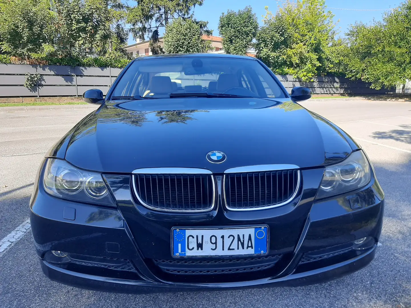 BMW 320 320d Attiva - 2