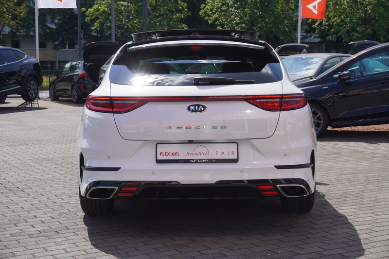 Kia ProCeed / pro_cee'd ProCeed 1.6 T-GDI GT Navi ACC Panorama Totwinkel — photo 5