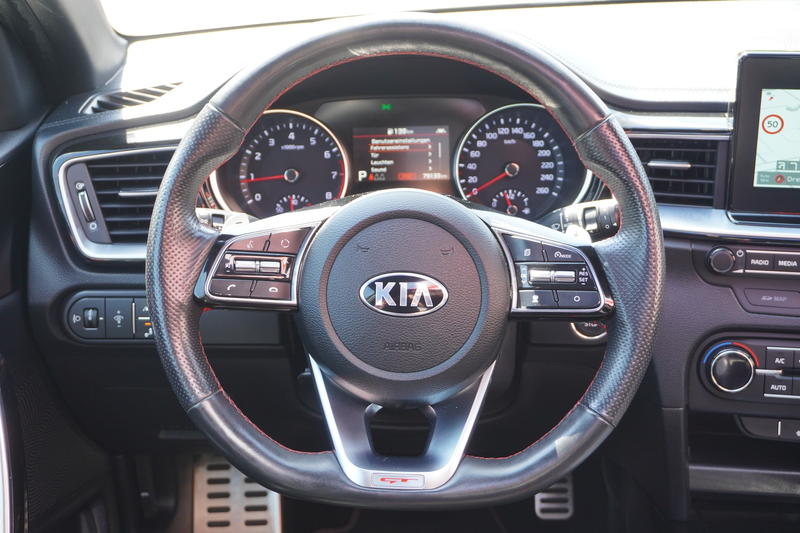 Kia ProCeed / pro_cee'd ProCeed 1.6 T-GDI GT Navi ACC Panorama Totwinkel — photo 14