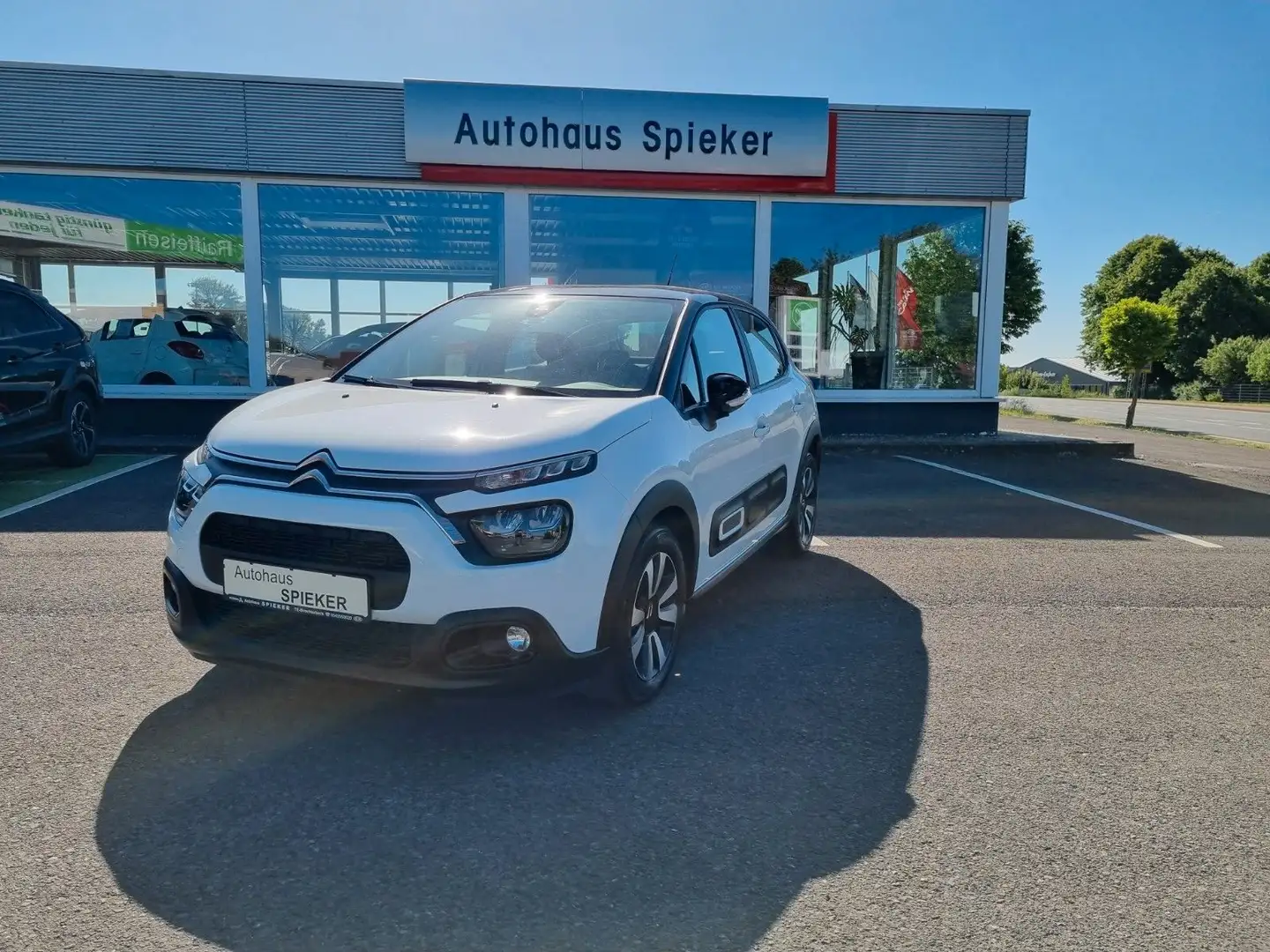 Citroen C3 110 PS AUTOMATIK Shine (NAVI) Weiß - 1