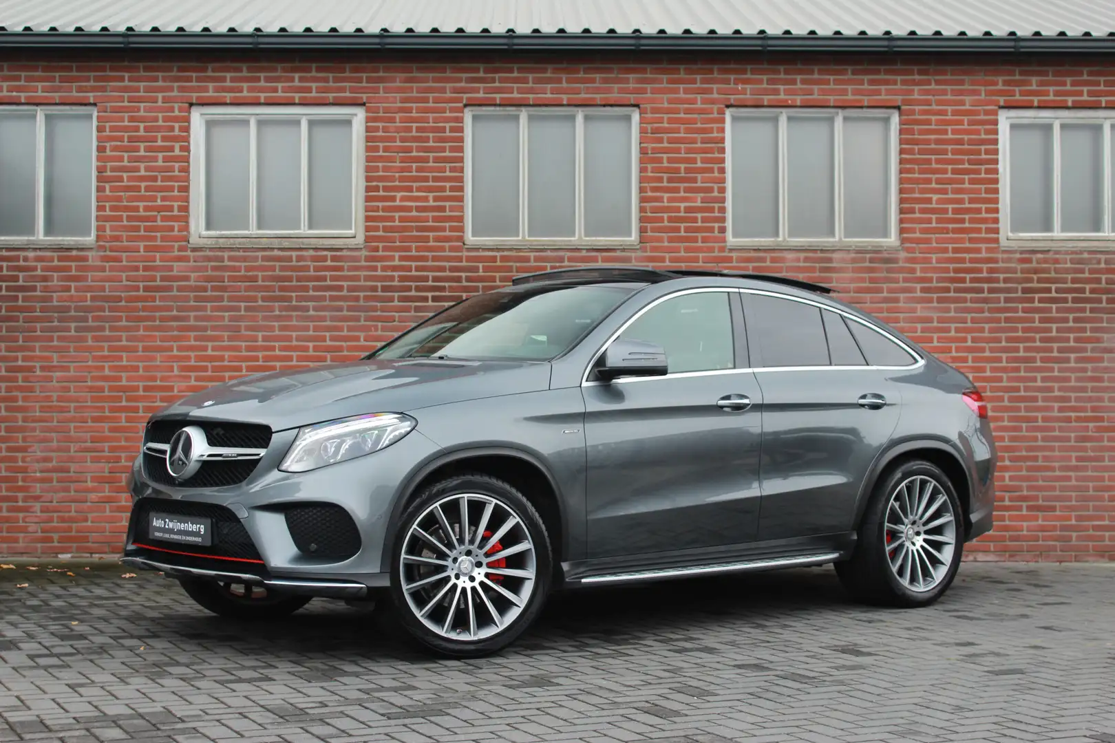 Mercedes-Benz GLE 350 Coupé d 4MATIC | Pano | Trekhaak | Memory | 360 | Grijs - 1