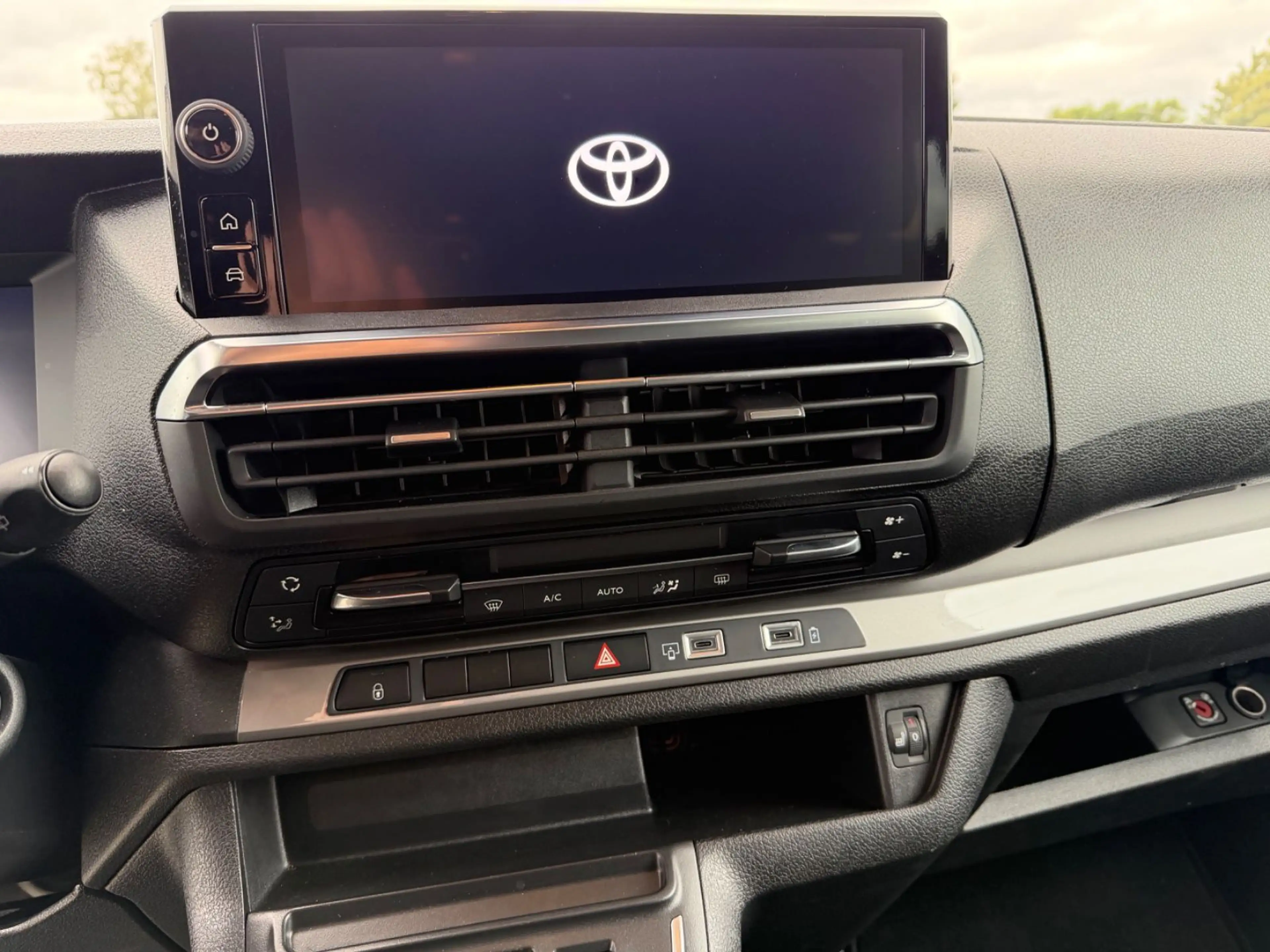 Toyota Proace Verso L1 Comfort — photo 9